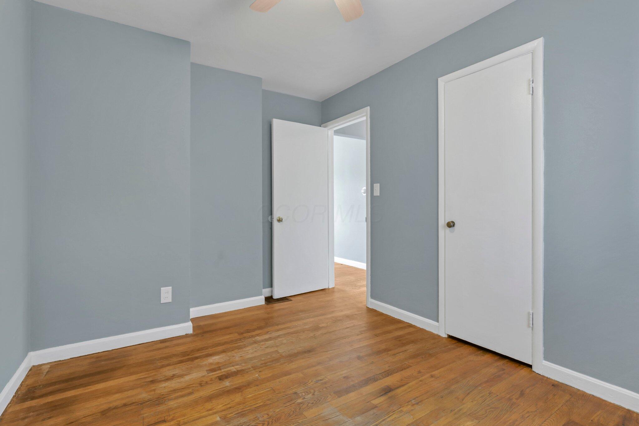 2822-2824 E 5th Avenue Property Photo 13