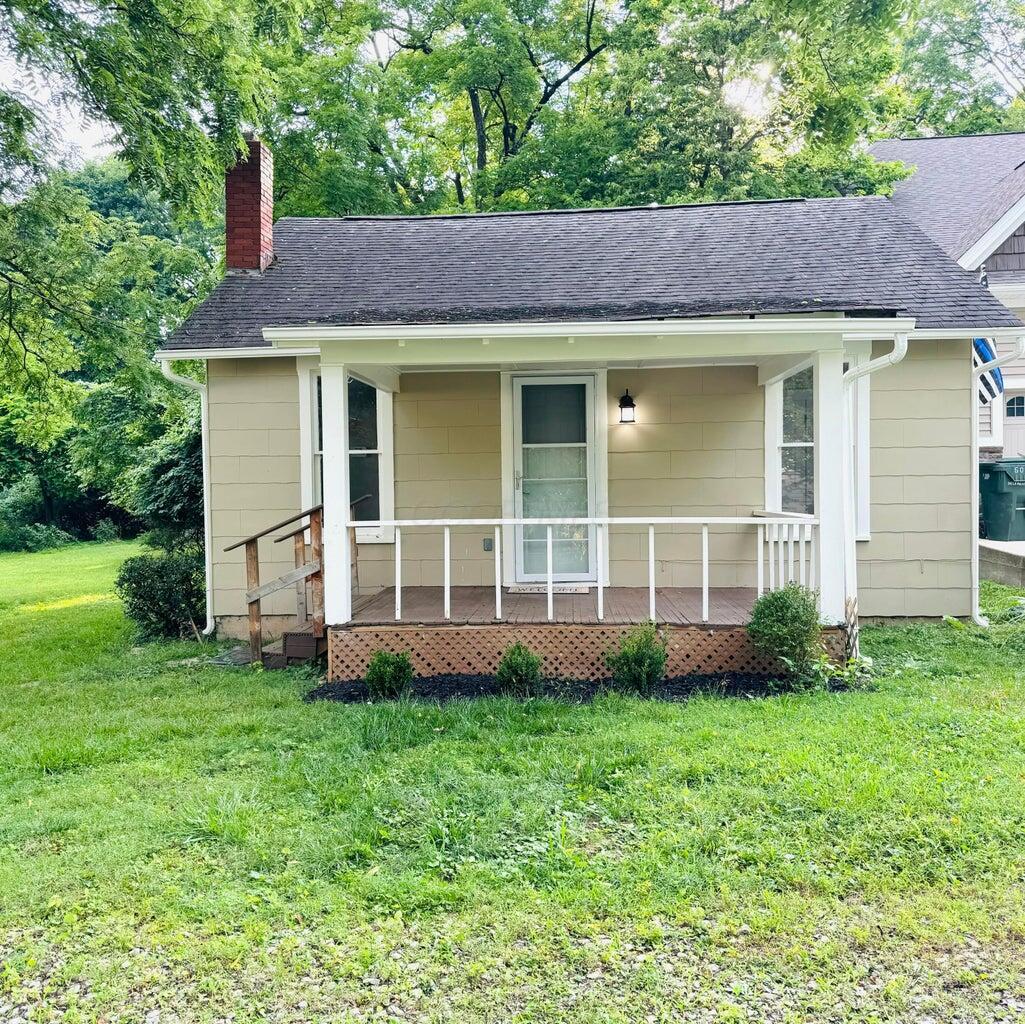5048 Delawanda Avenue Property Photo