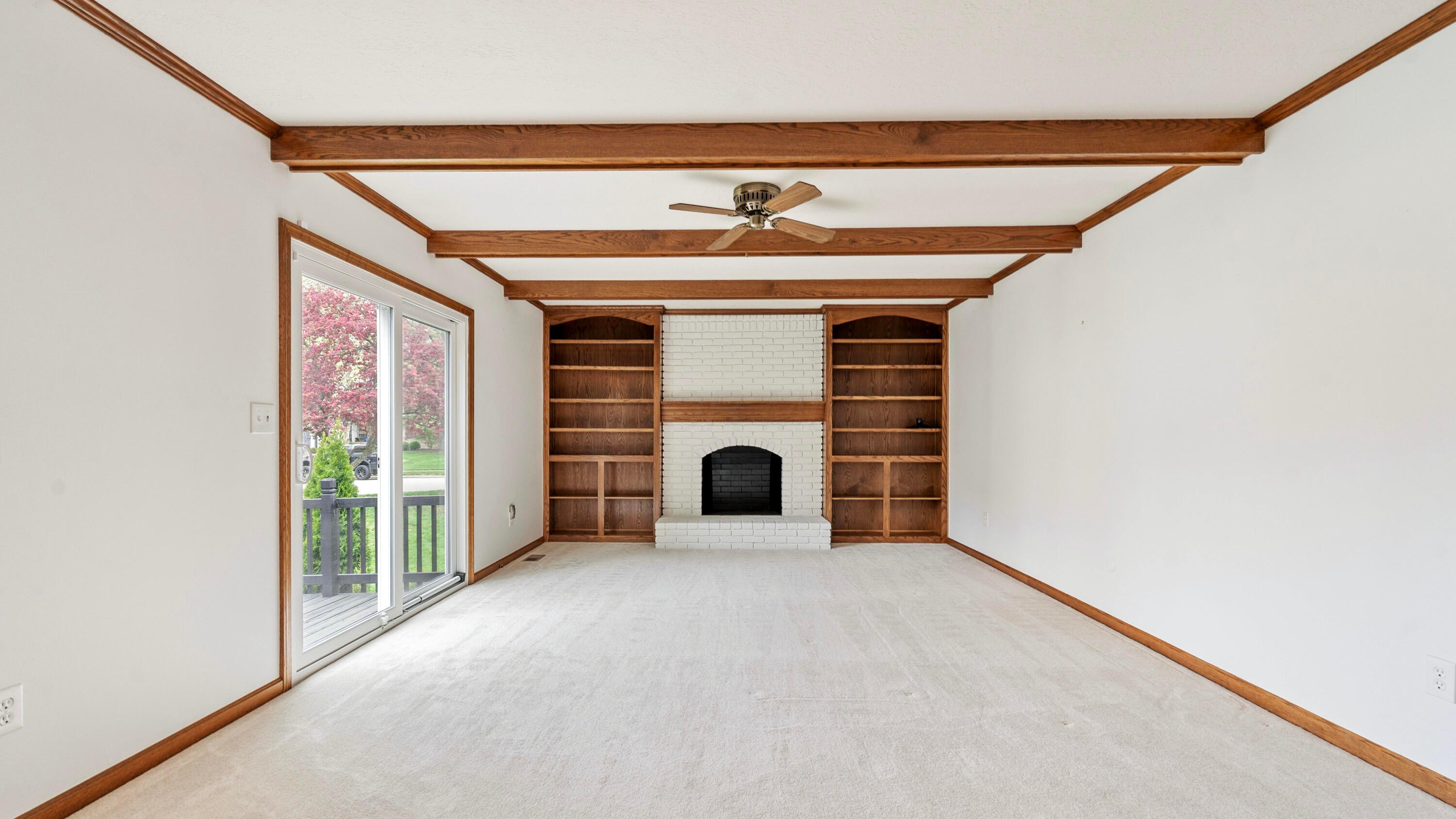 1099 Riva Ridge Boulevard Property Photo 11