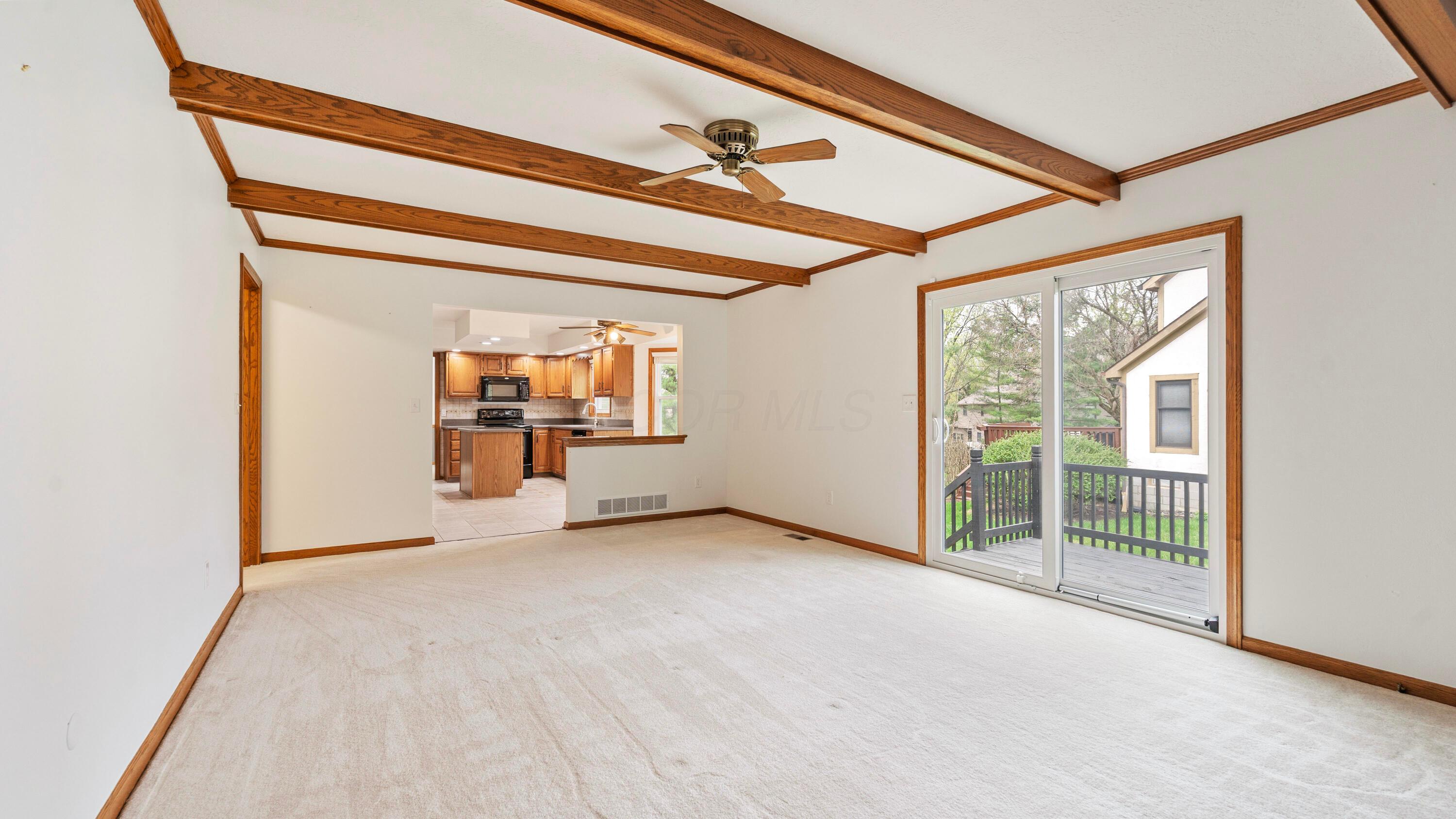 1099 Riva Ridge Boulevard Property Photo 12