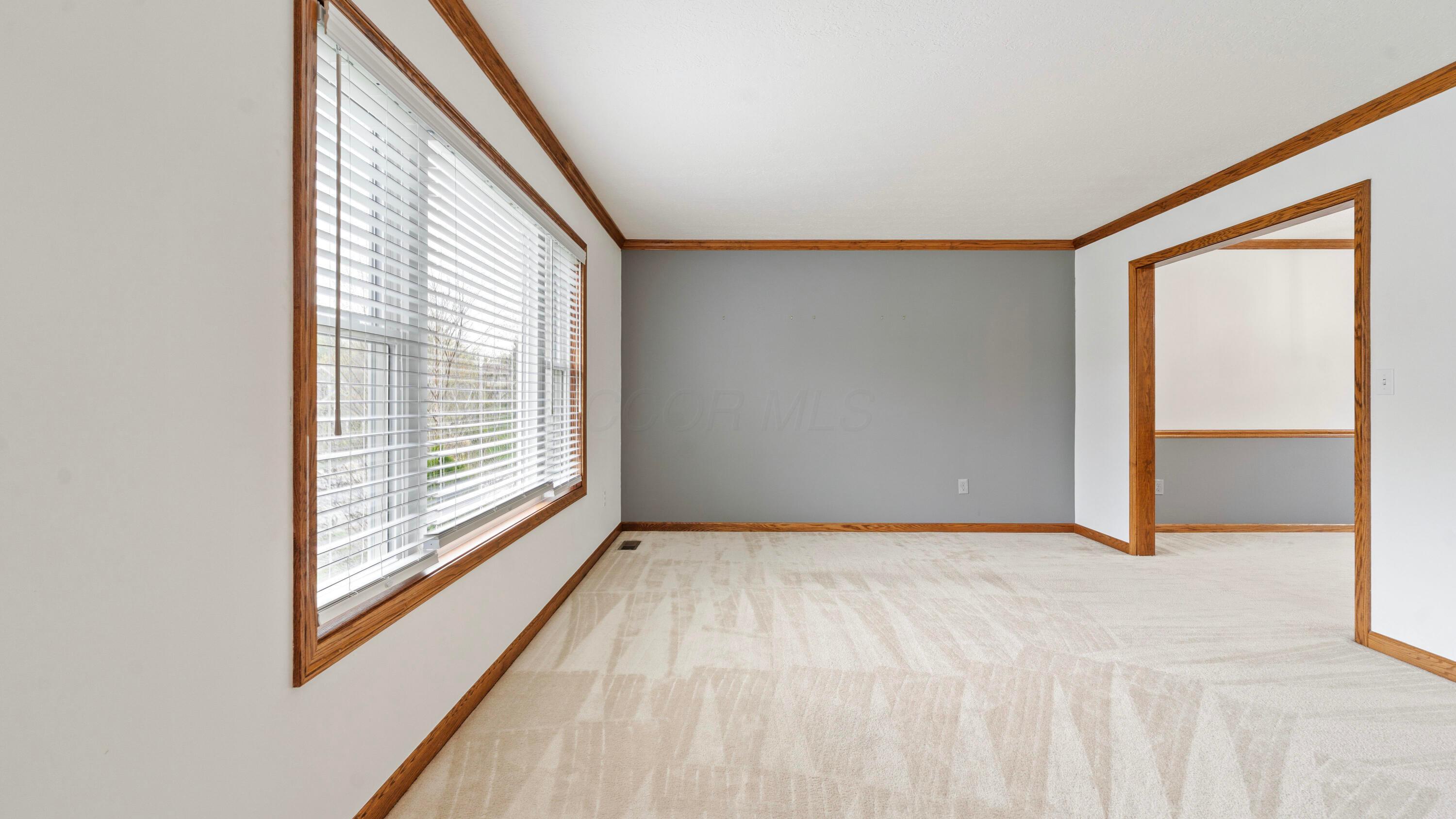 1099 Riva Ridge Boulevard Property Photo 14