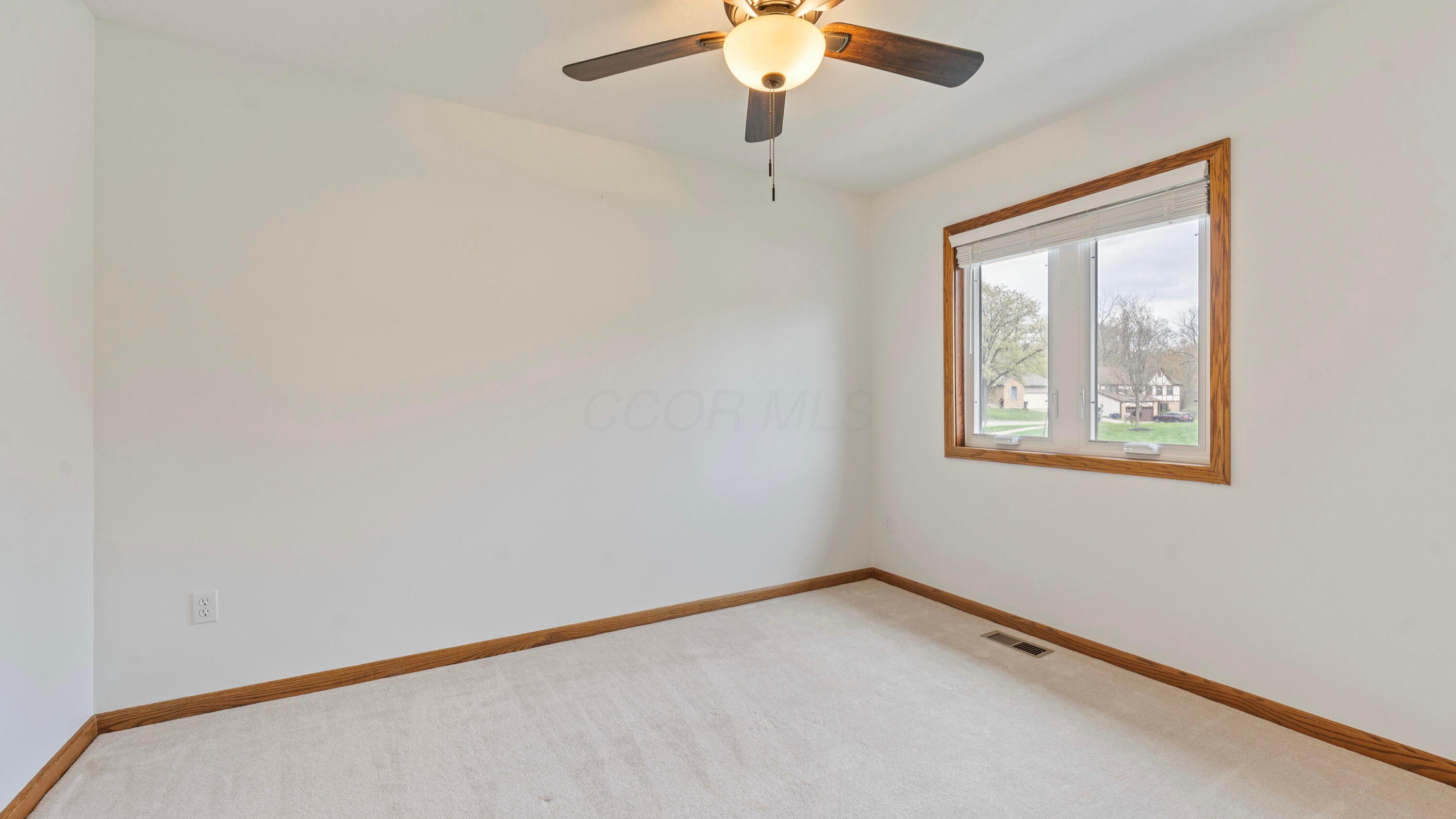 1099 Riva Ridge Boulevard Property Photo 27