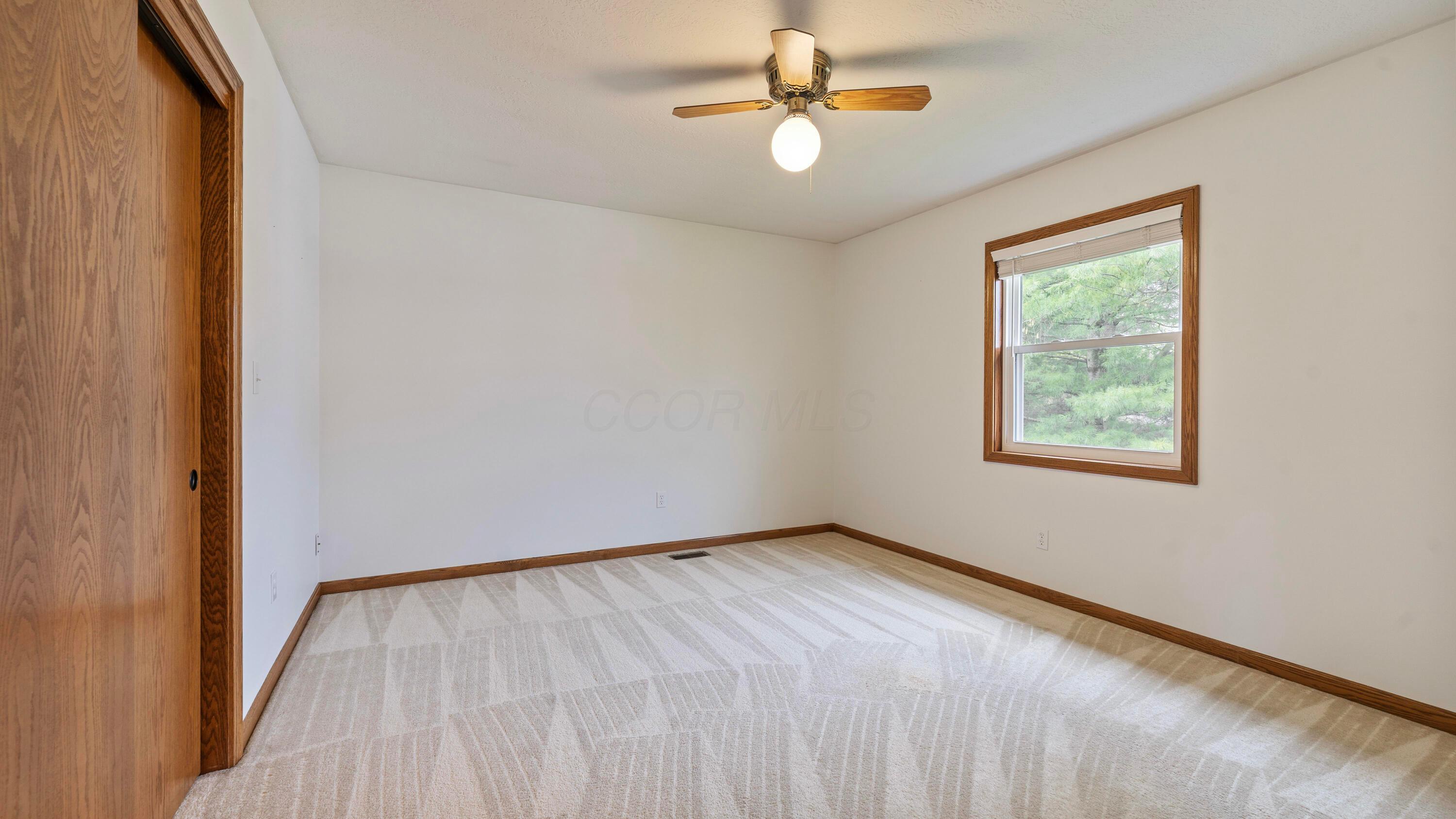 1099 Riva Ridge Boulevard Property Photo 28