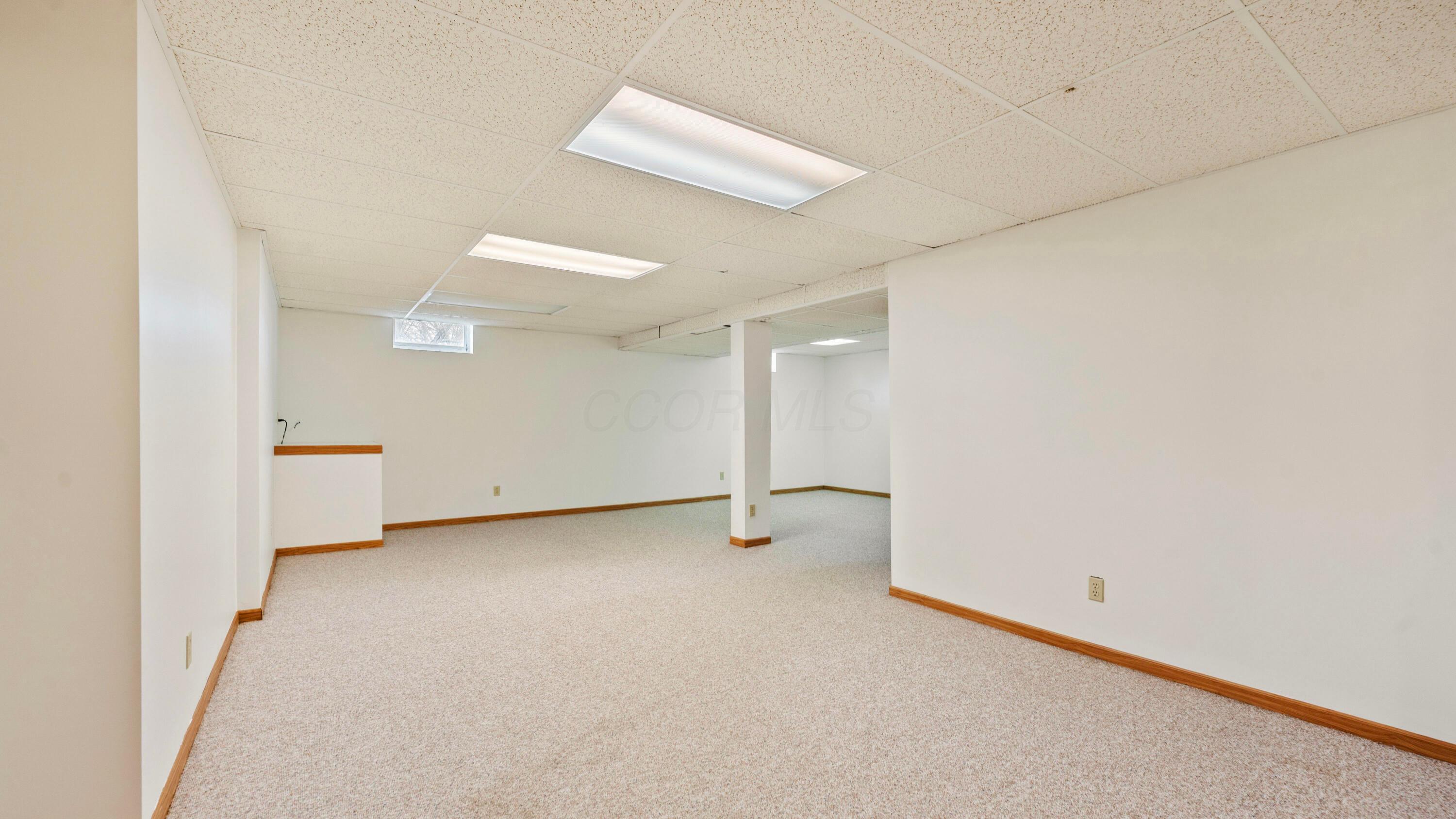 1099 Riva Ridge Boulevard Property Photo 33