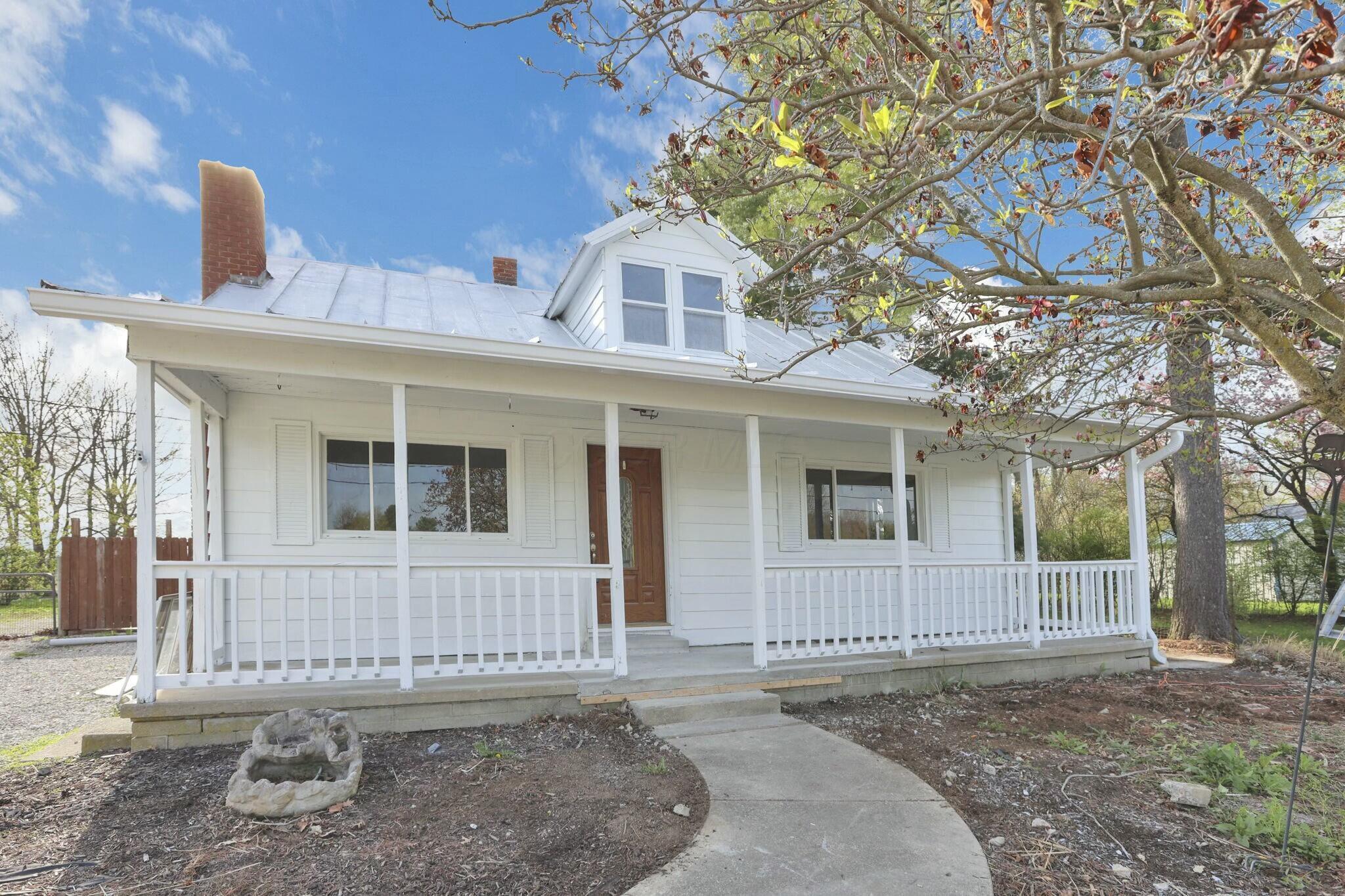3907 Condit Road Property Photo 1