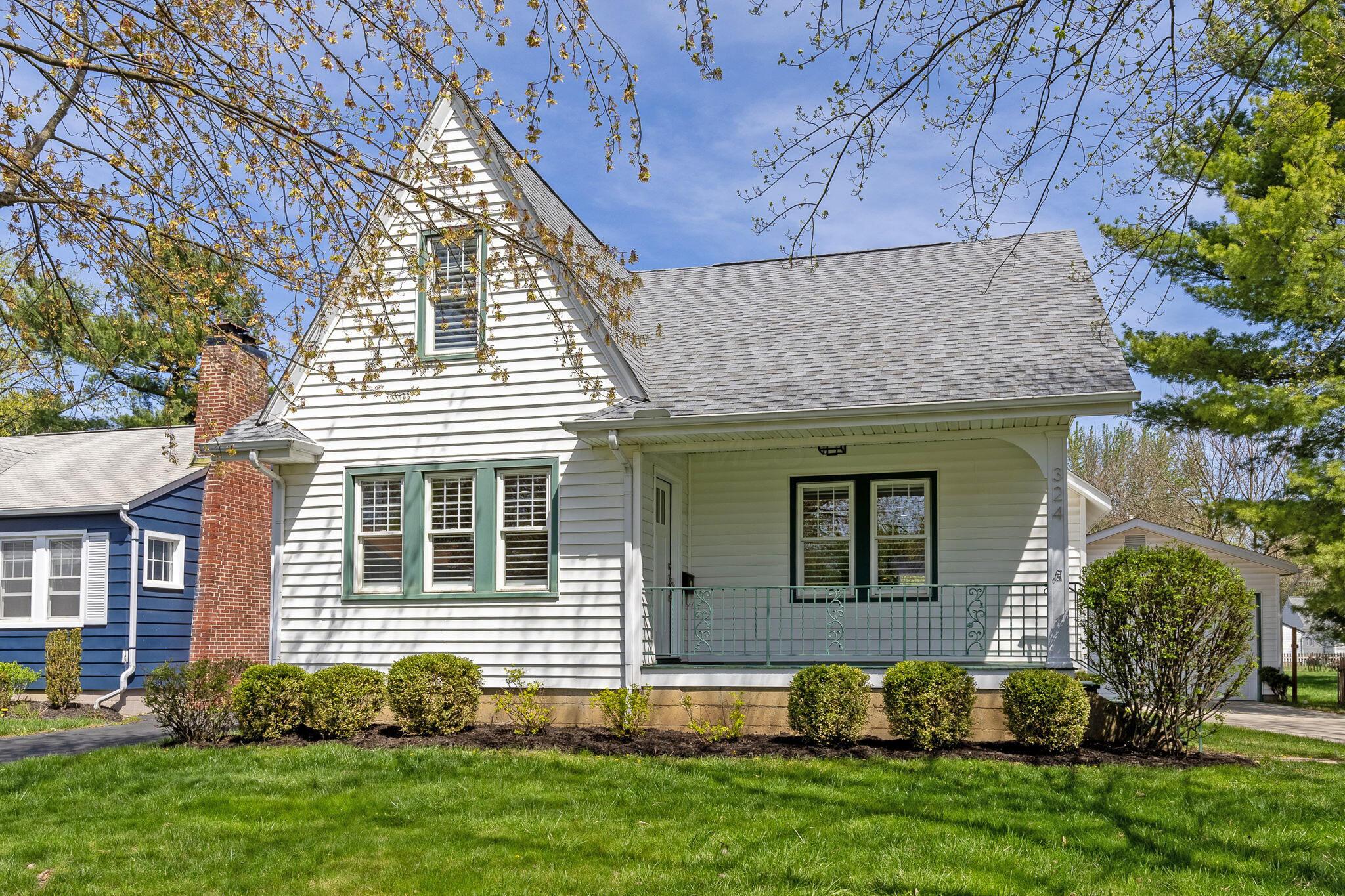 324 Garden Road Property Photo