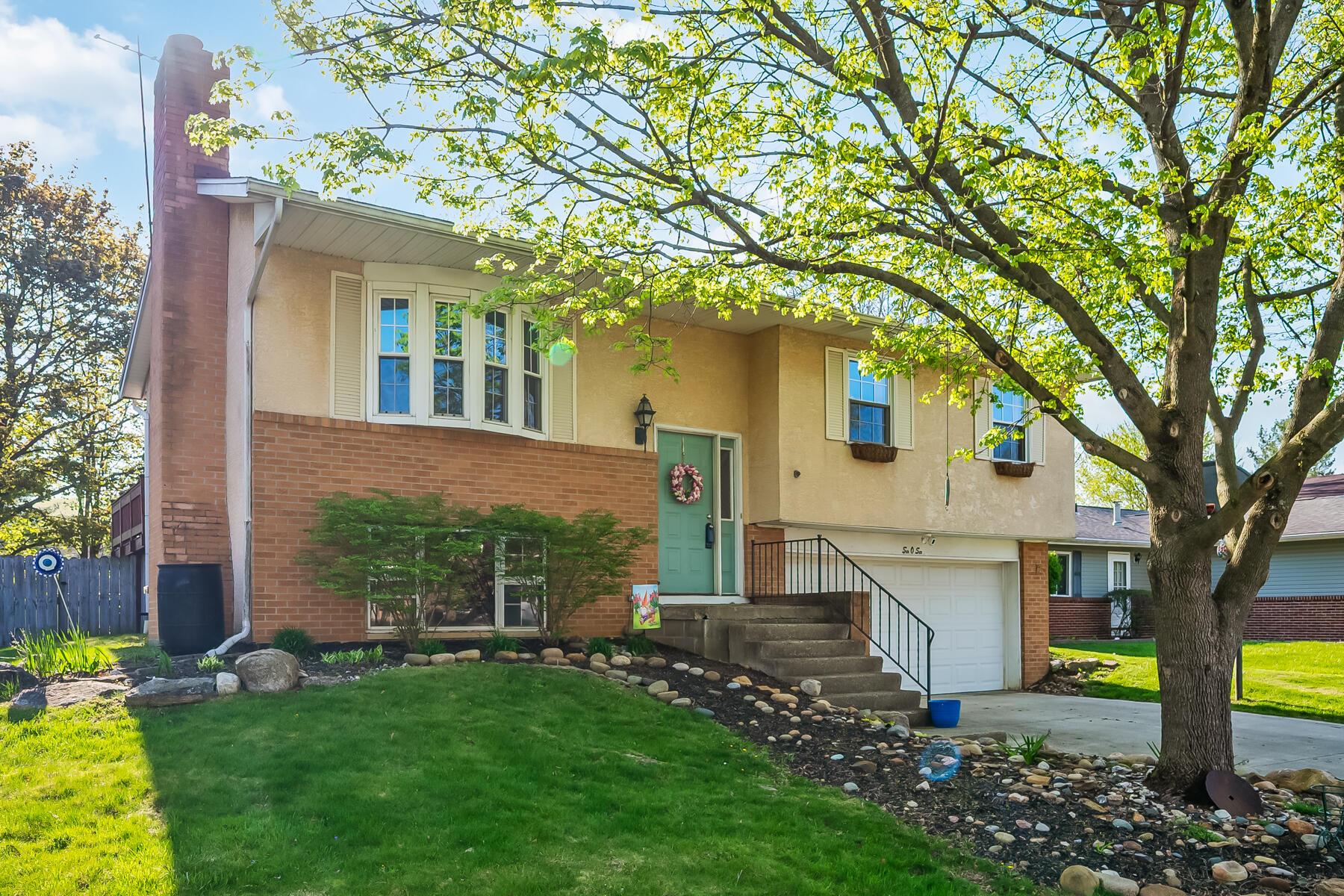 606 Presidential Way Property Photo 1