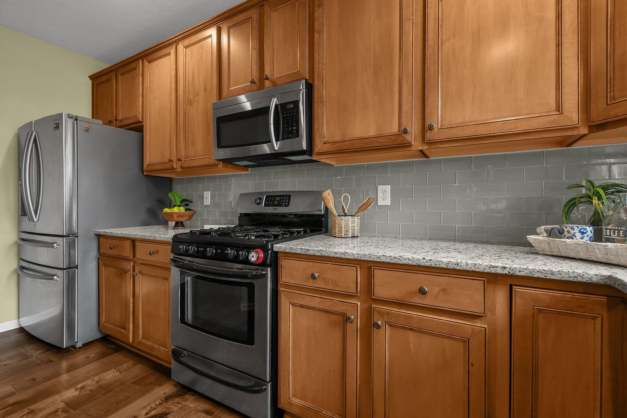 403 Trail W Property Photo 17