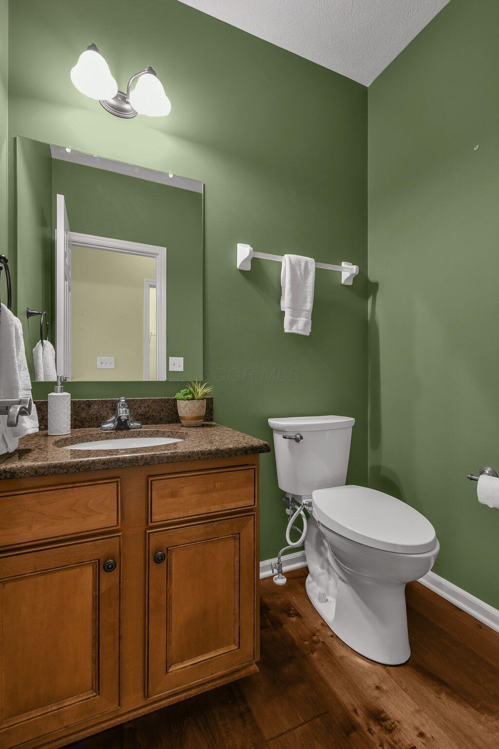 403 Trail W Property Photo 20
