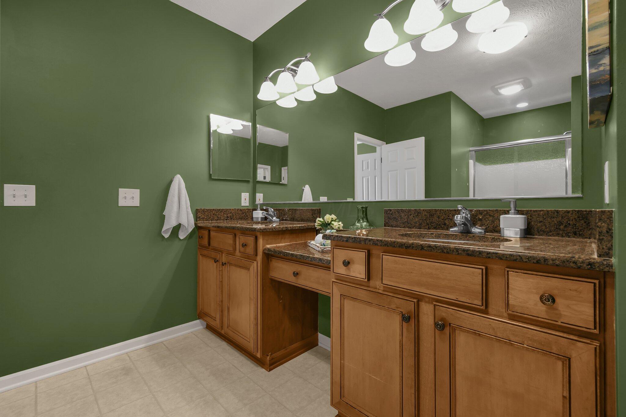 403 Trail W Property Photo 25