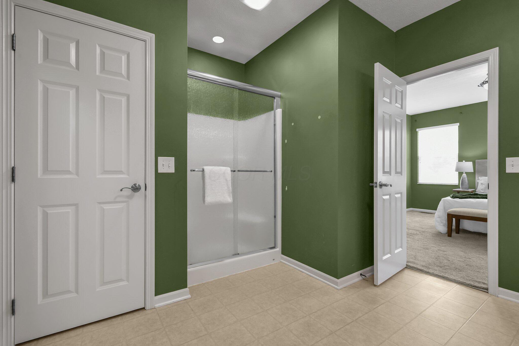 403 Trail W Property Photo 26