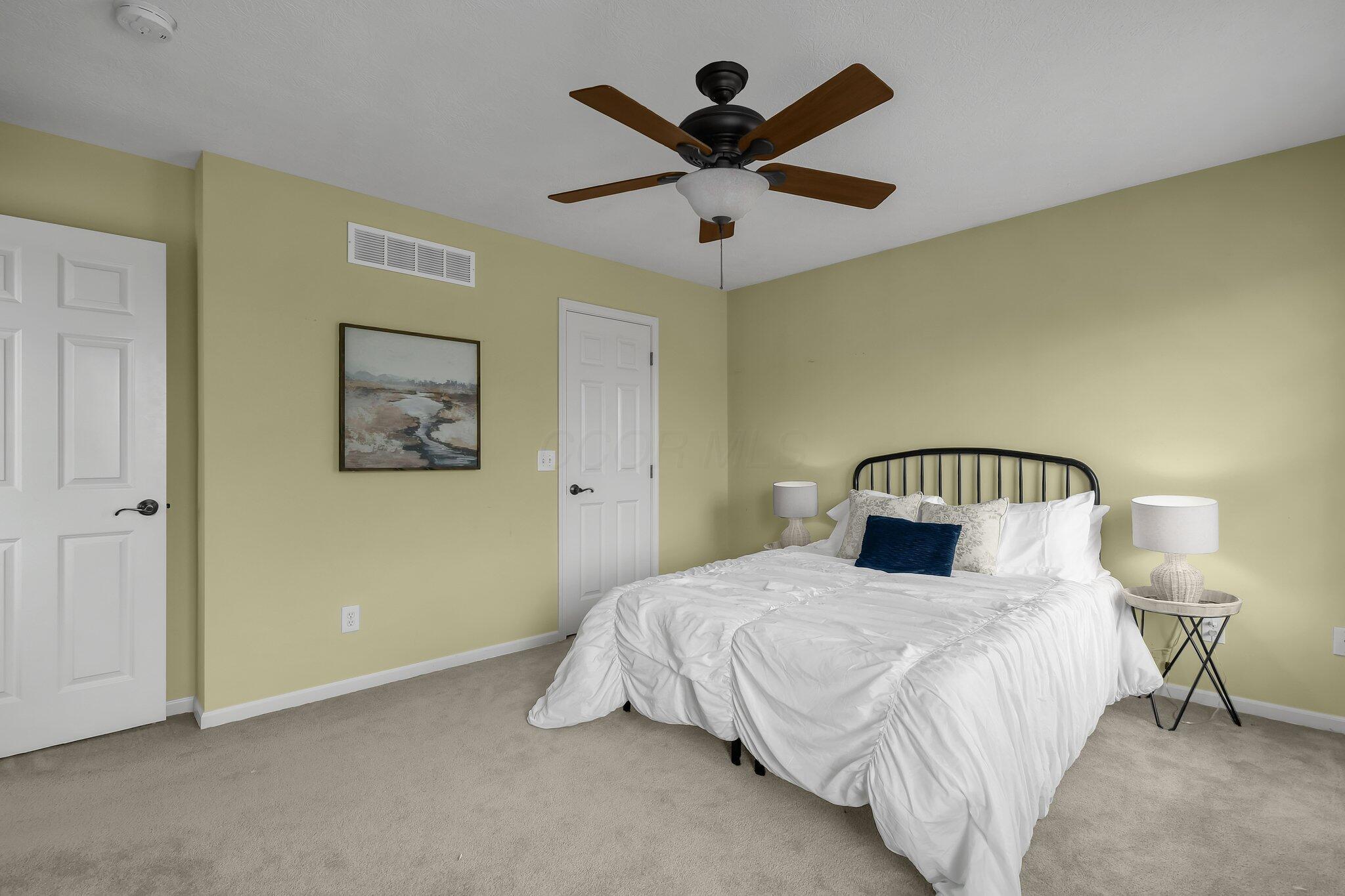 403 Trail W Property Photo 38