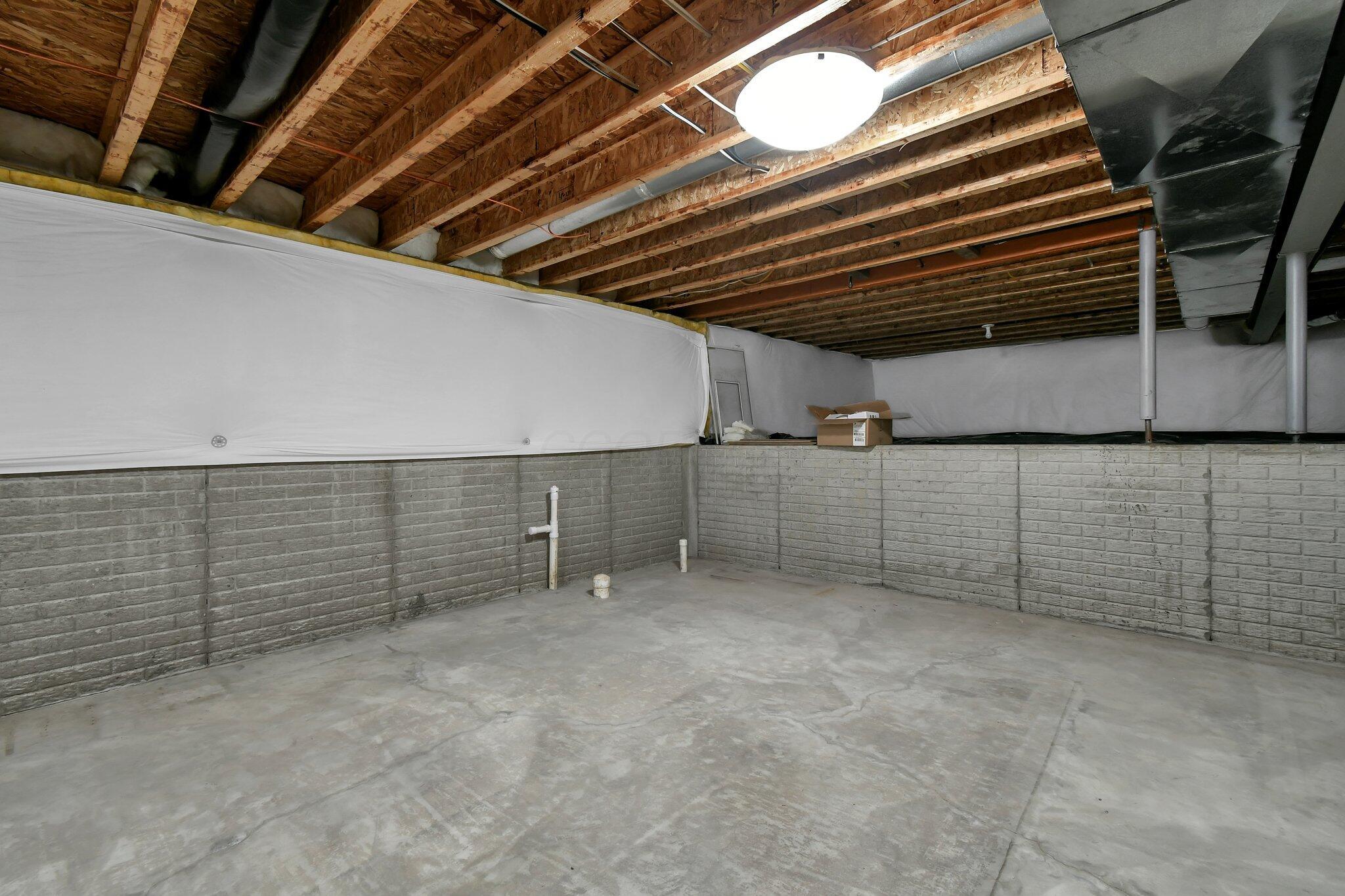403 Trail W Property Photo 54