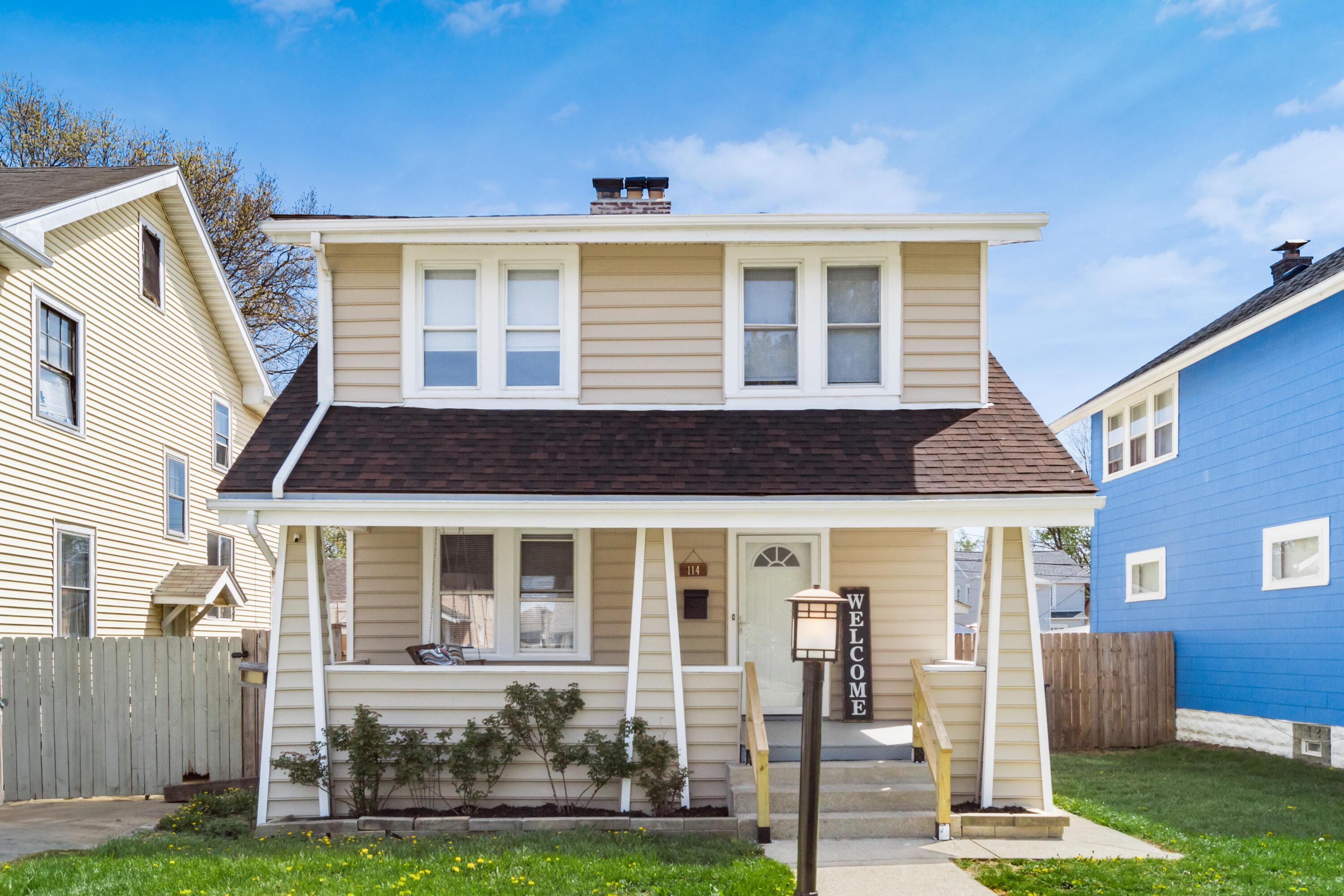 114 N Powell Avenue Property Photo