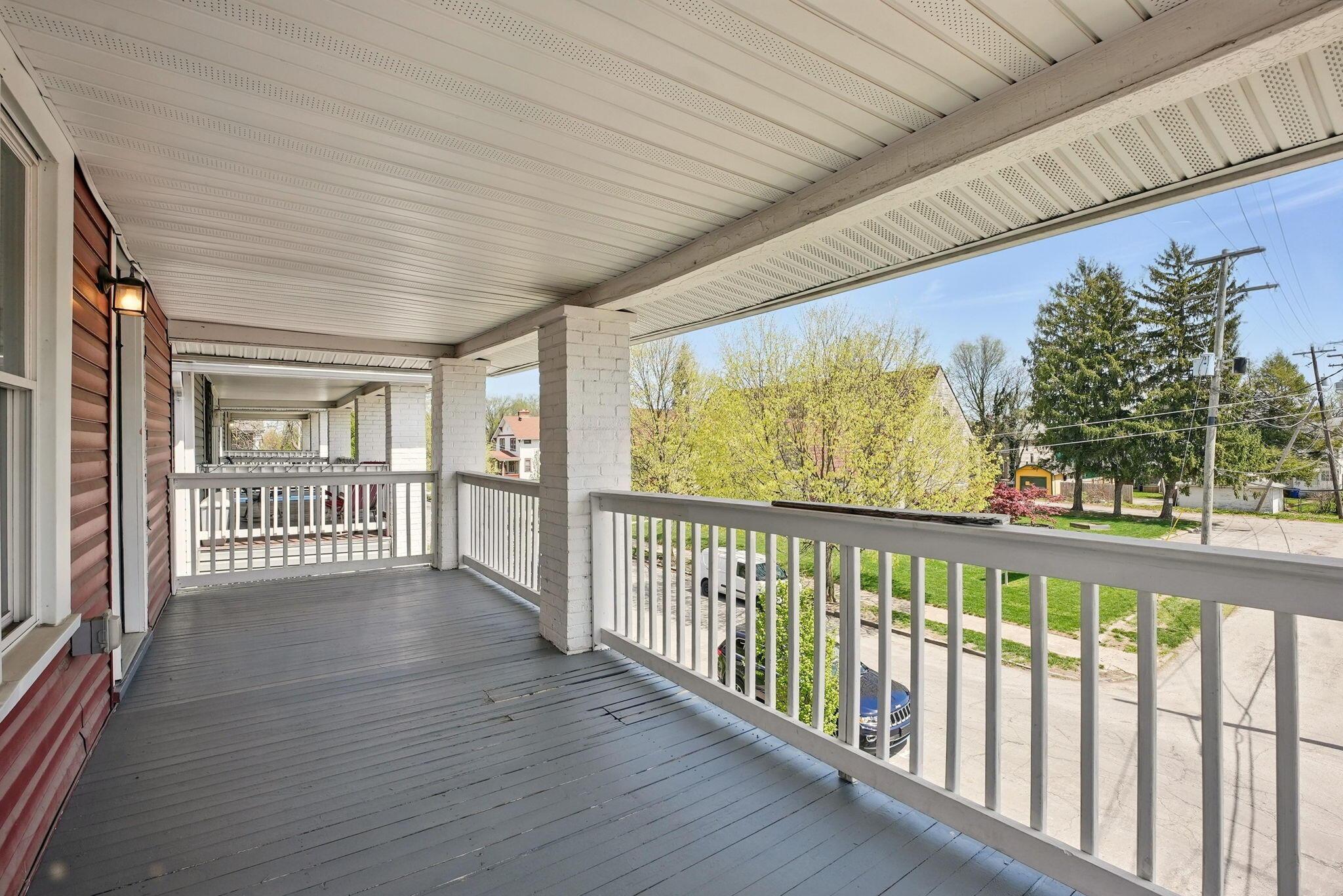 831 Lilley Avenue Property Photo 3