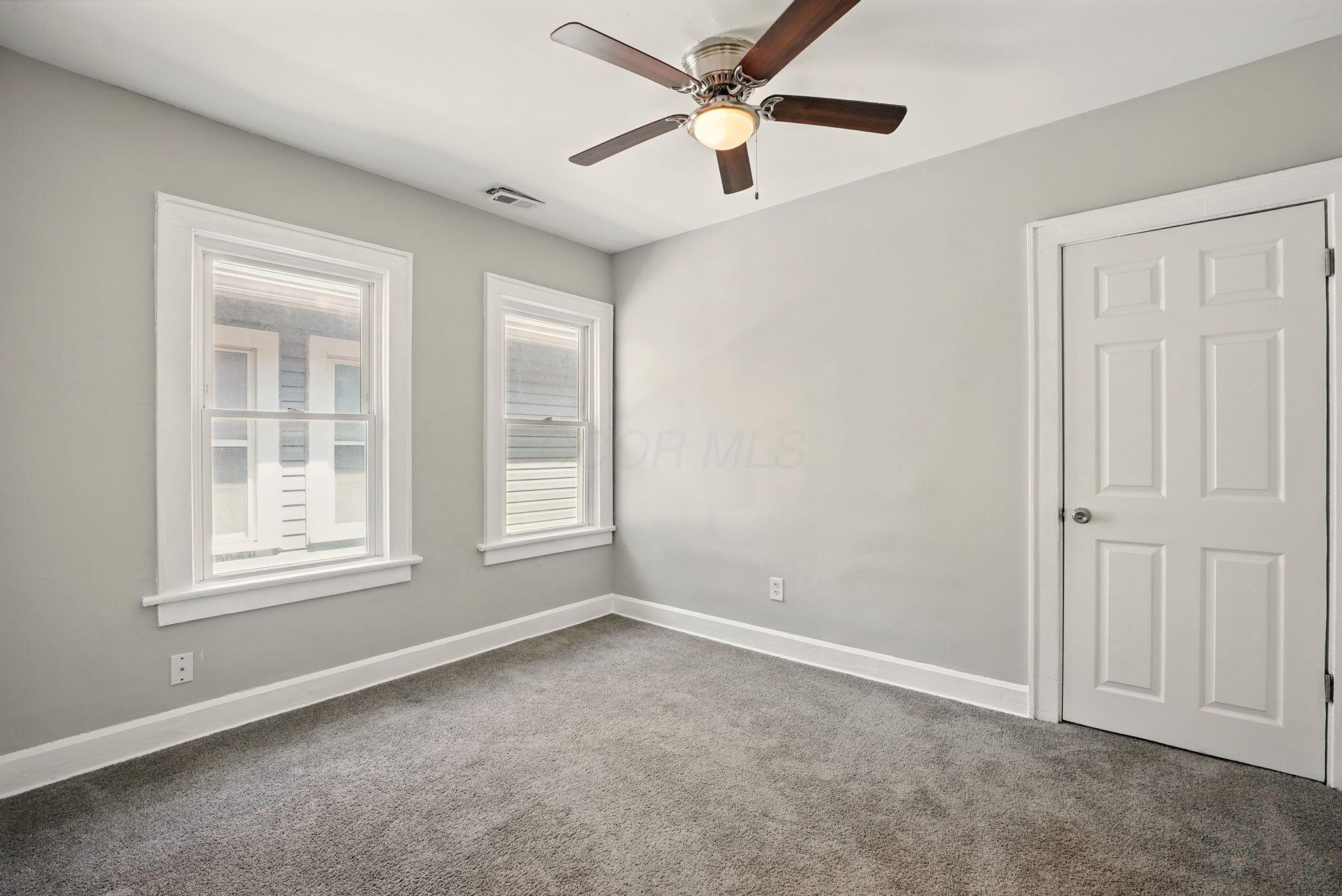 831 Lilley Avenue Property Photo 17