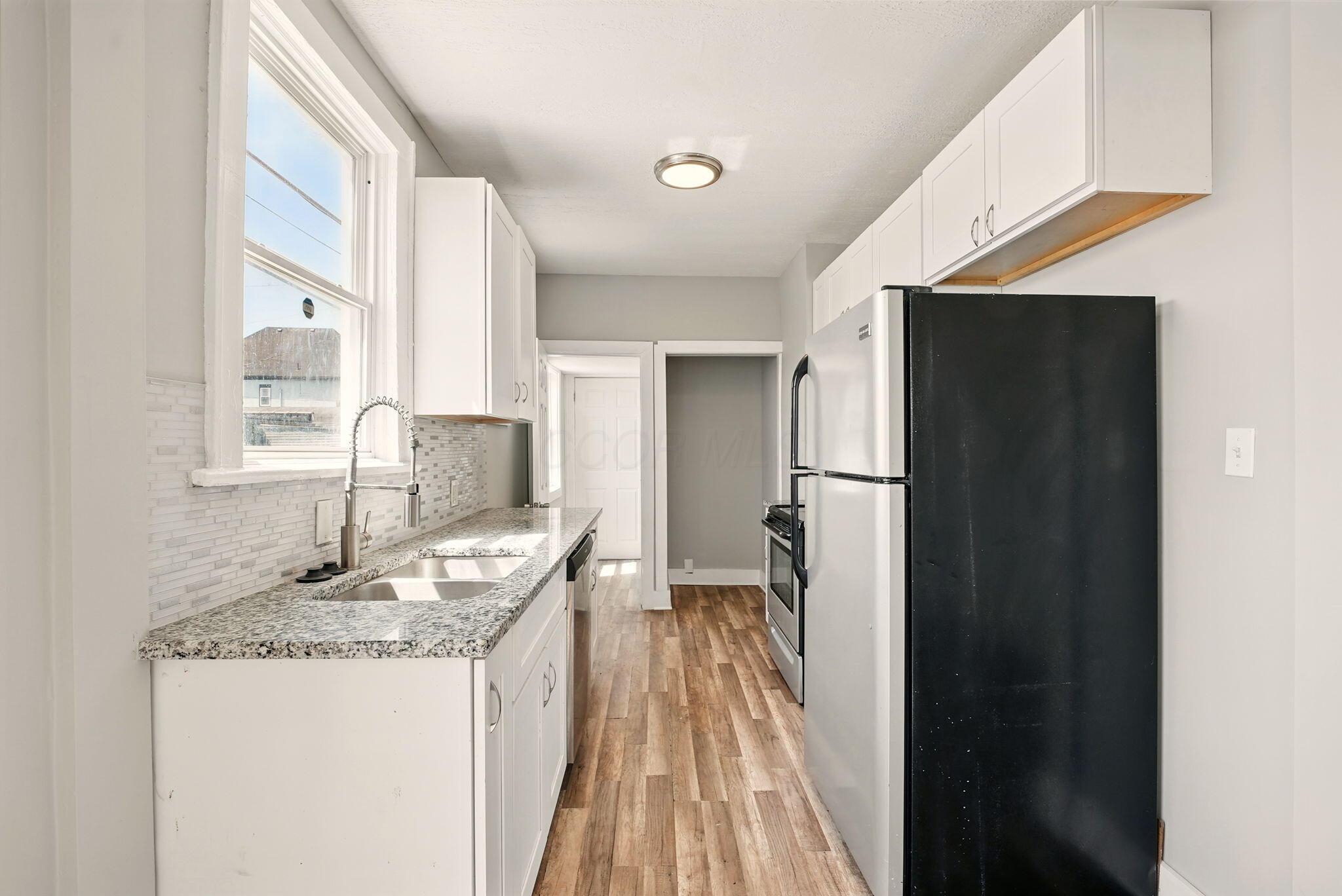 831 Lilley Avenue Property Photo 28