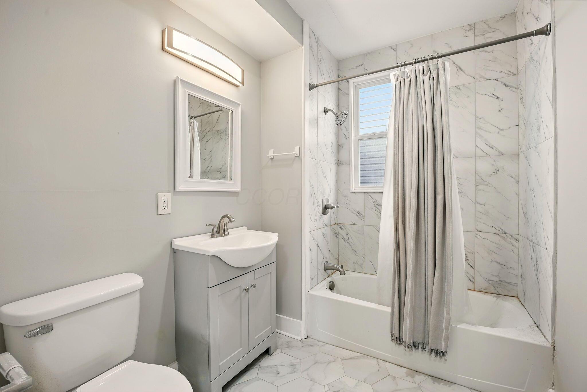 831 Lilley Avenue Property Photo 35