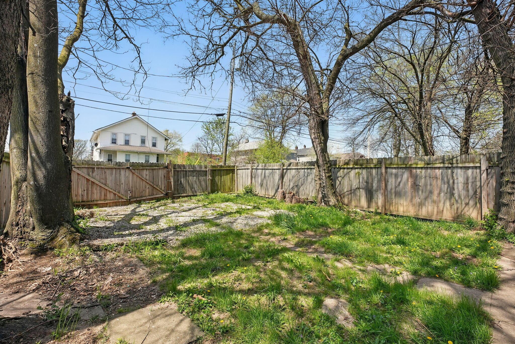 831 Lilley Avenue Property Photo 41