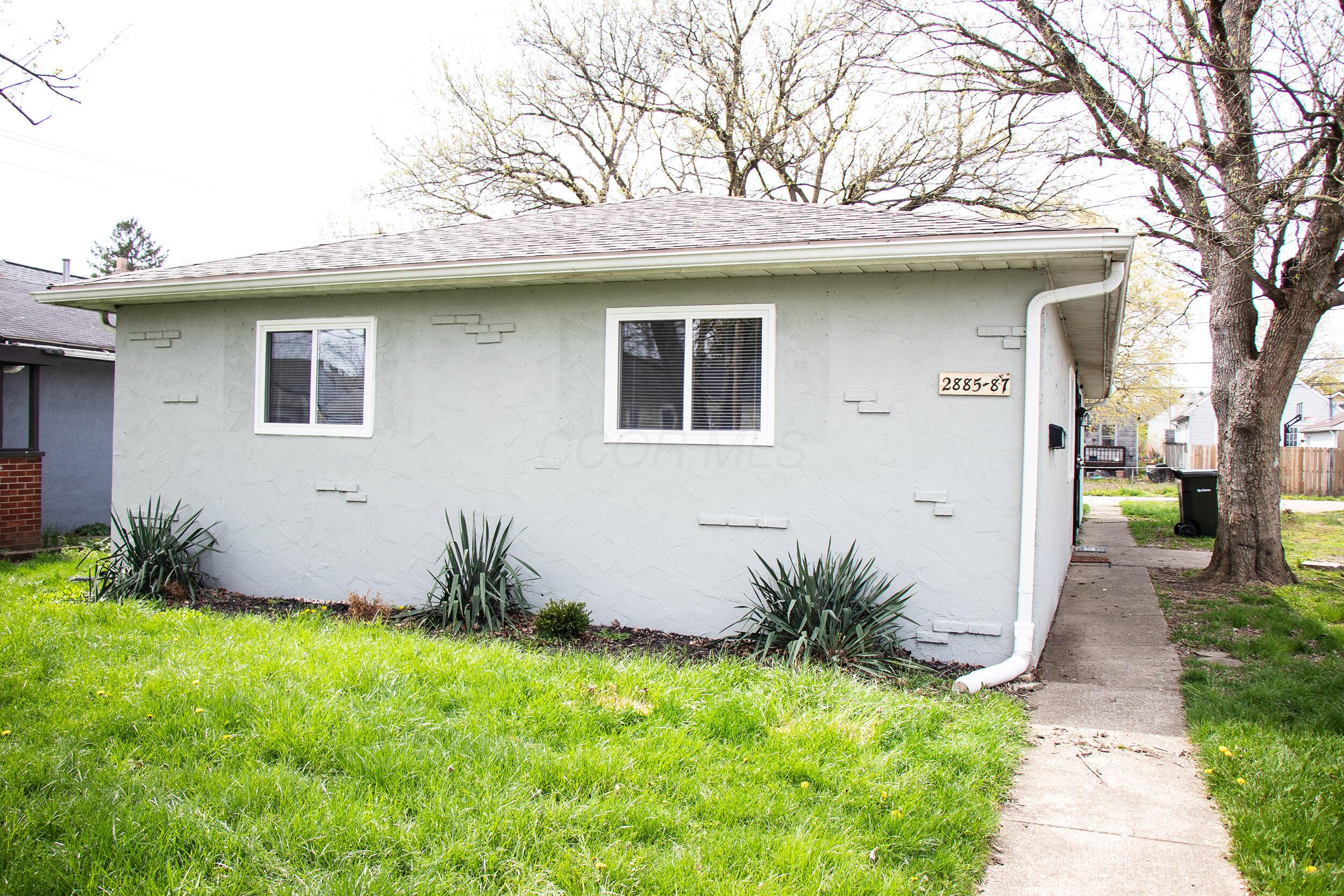 2885 Atwood Terrace Property Photo