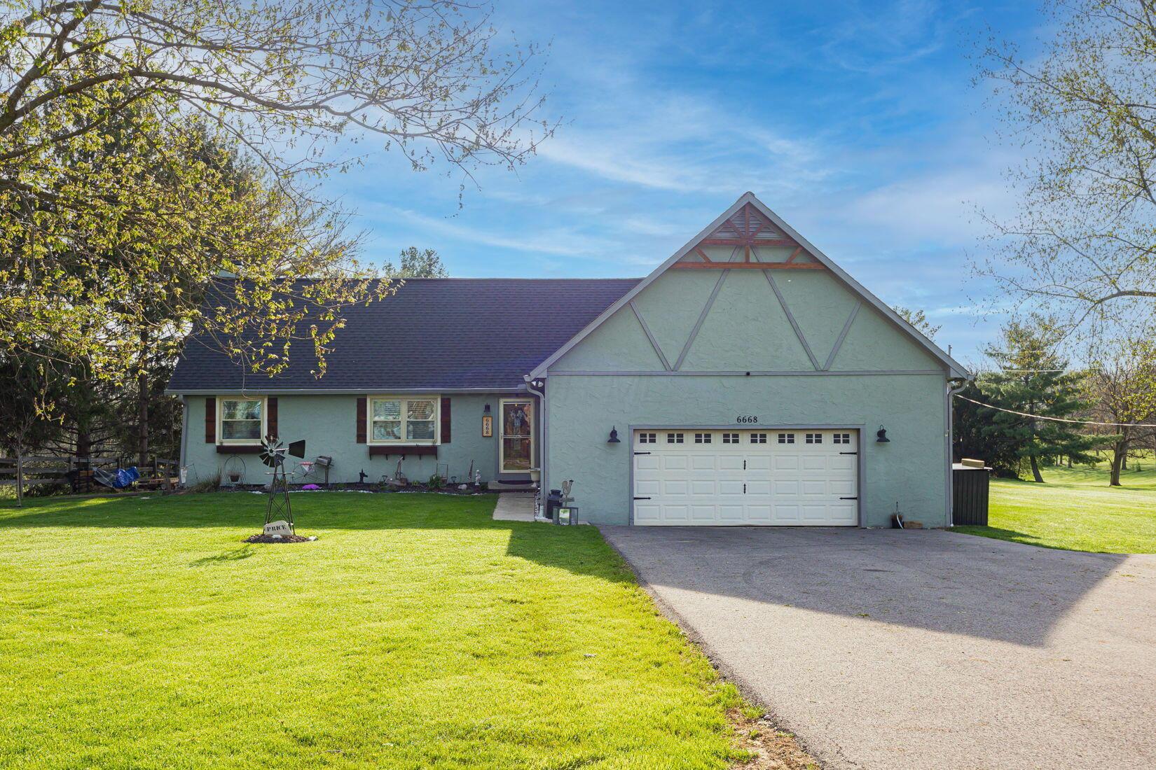 6668 Creamer Road Property Photo 1