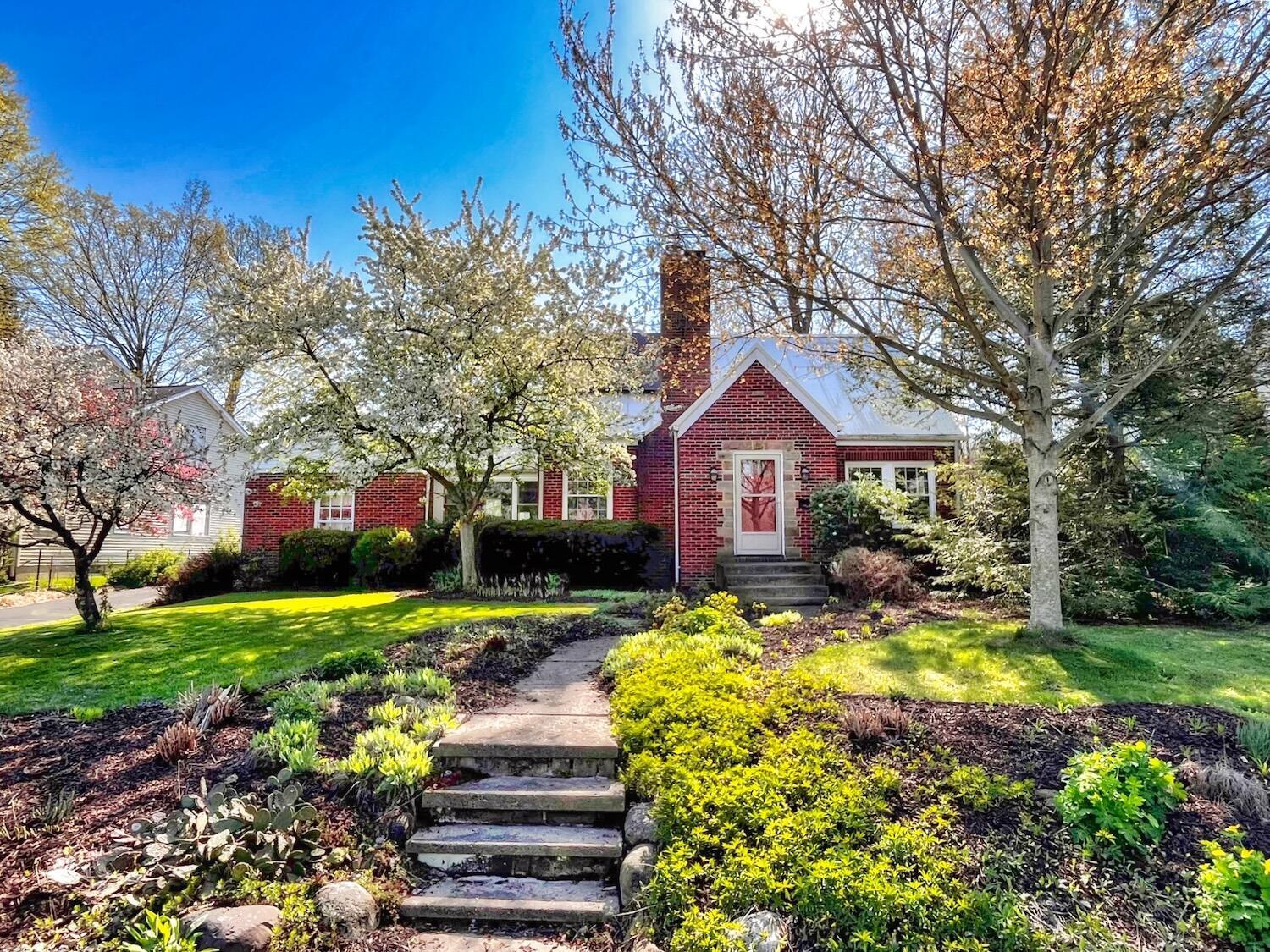 16 Highland Drive Property Photo
