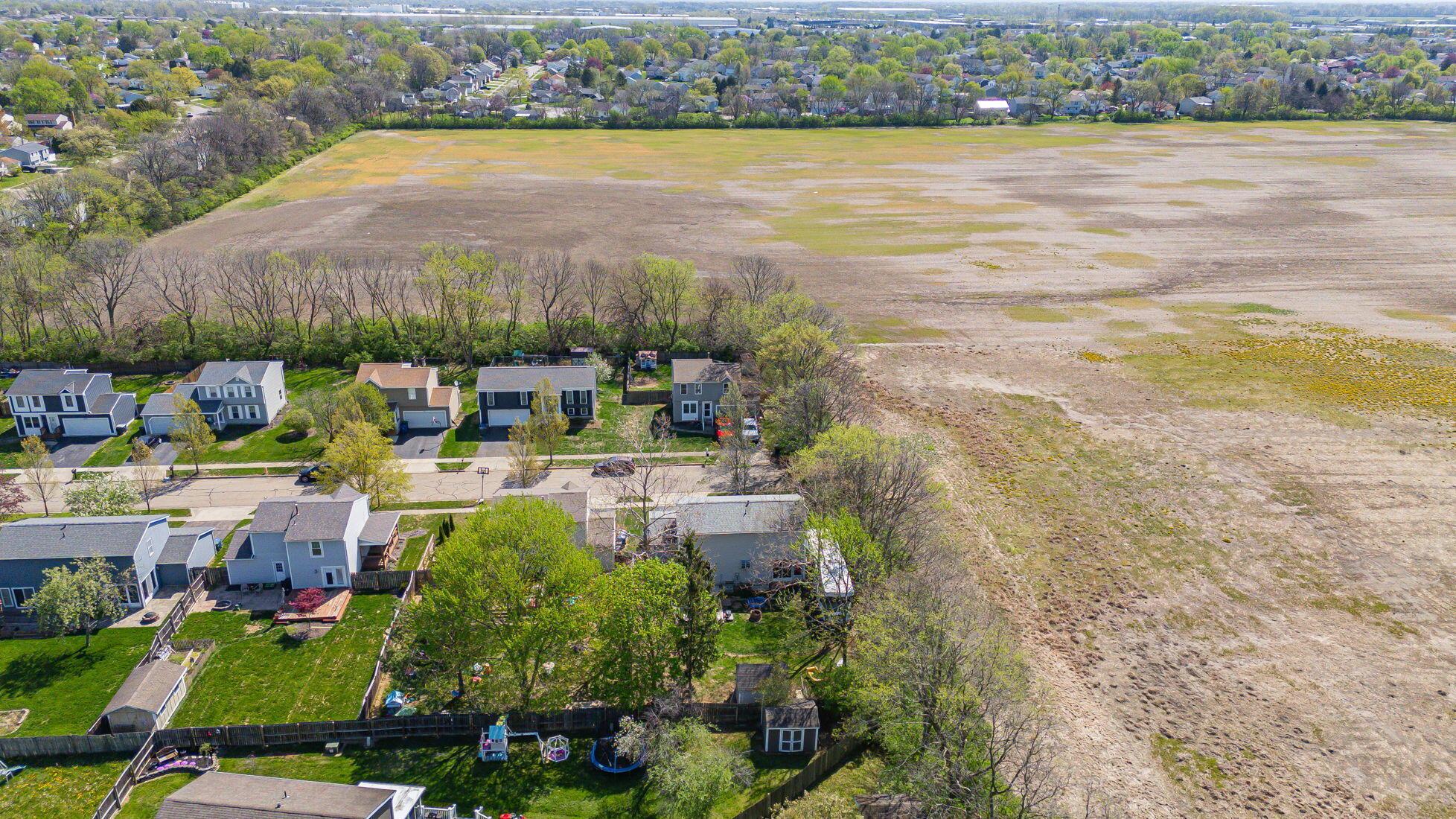 1433 Beetree Street Property Photo 42
