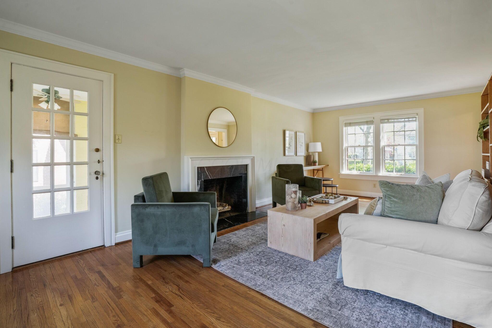 1522 Essex Road Property Photo 10