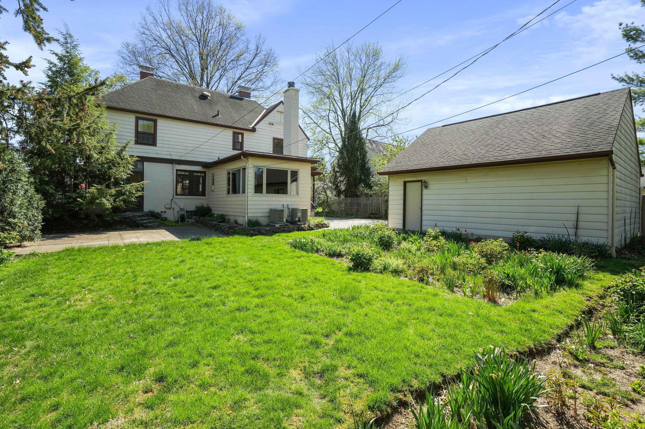 1522 Essex Road Property Photo 44