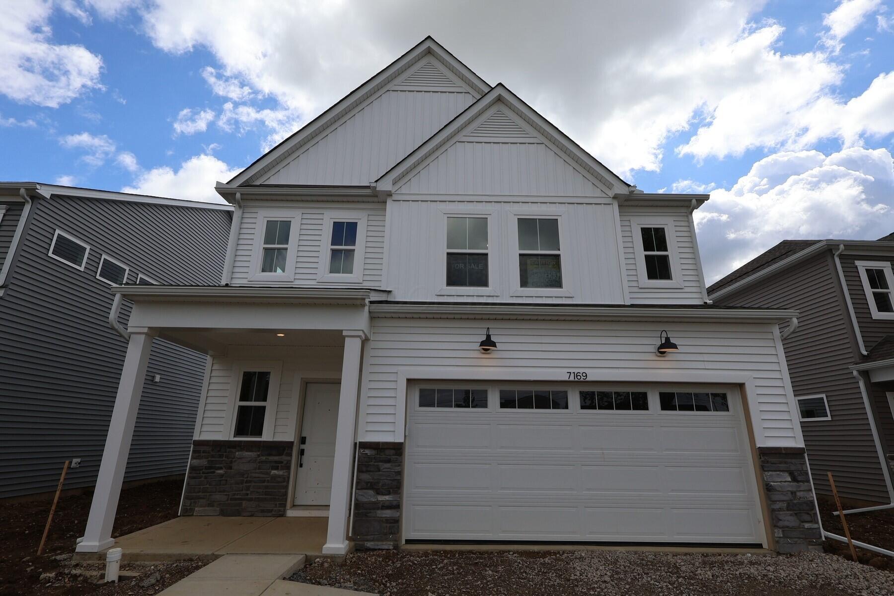 7169 Unitas Loop Property Photo 1