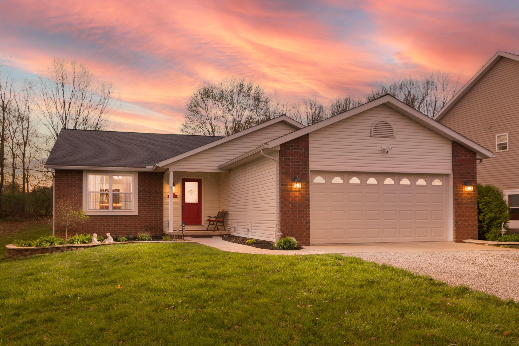 471 Ridgeland Drive Property Photo