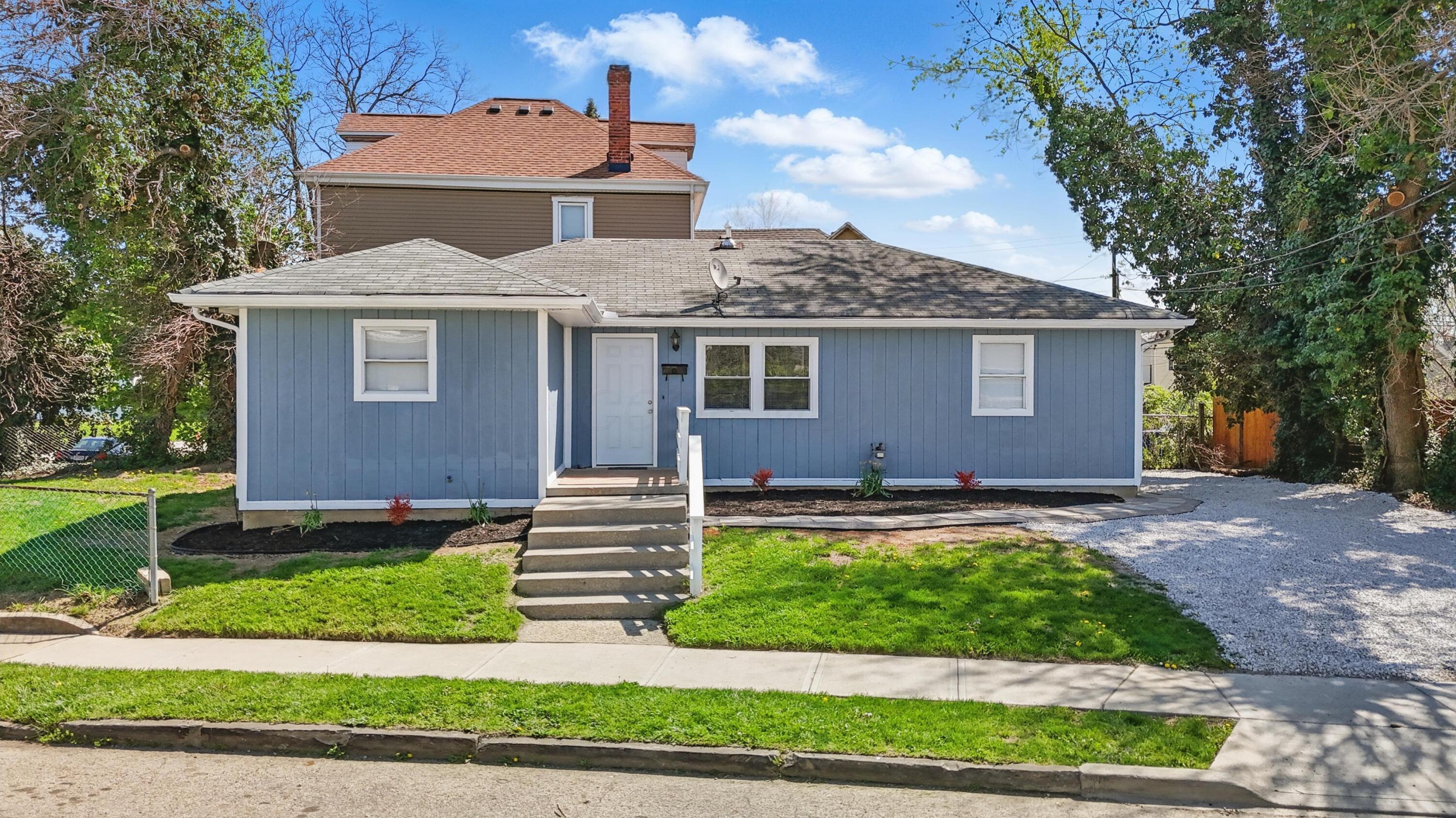 1425 Mount Vernon Avenue Property Photo