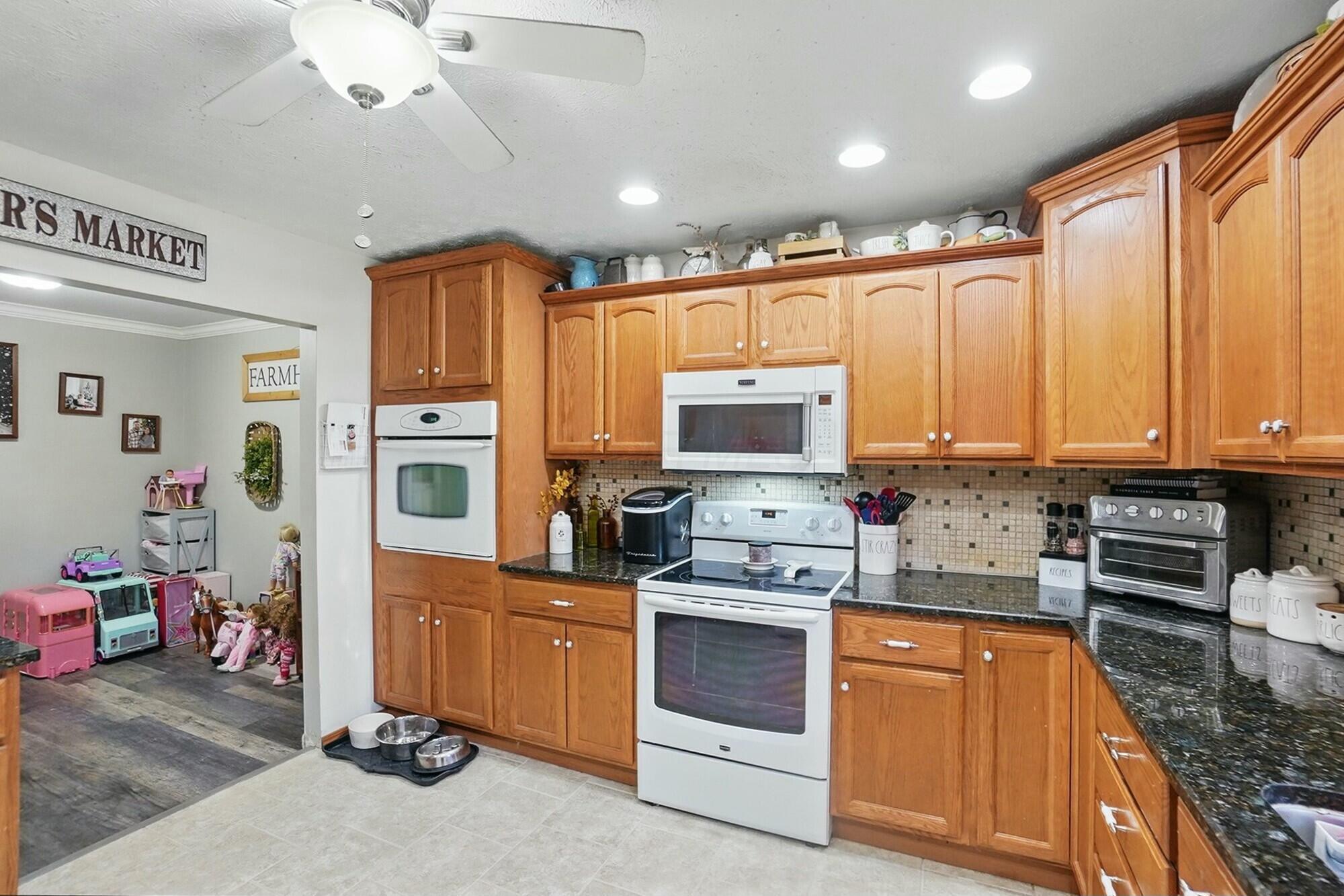 680 Suncrest Drive Property Photo 21