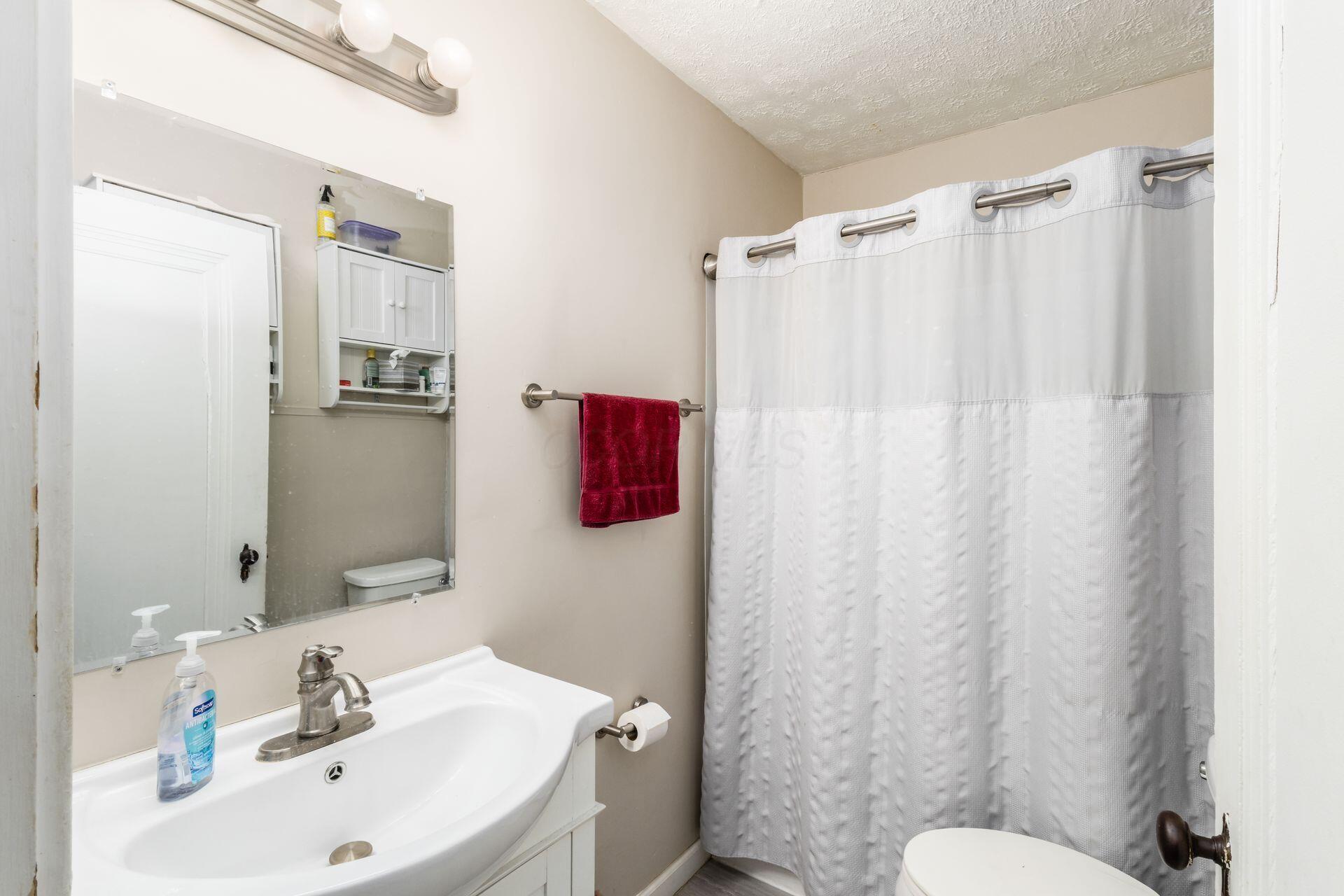 1284-1286 S Champion Avenue Property Photo 21