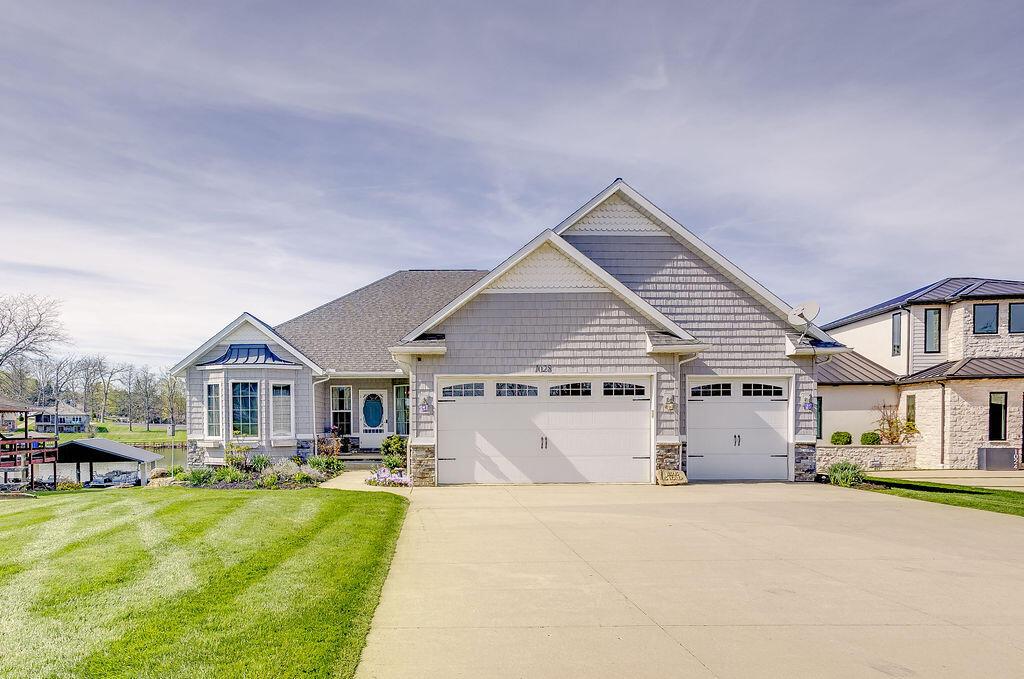 1028 Apple Valley Drive Property Photo