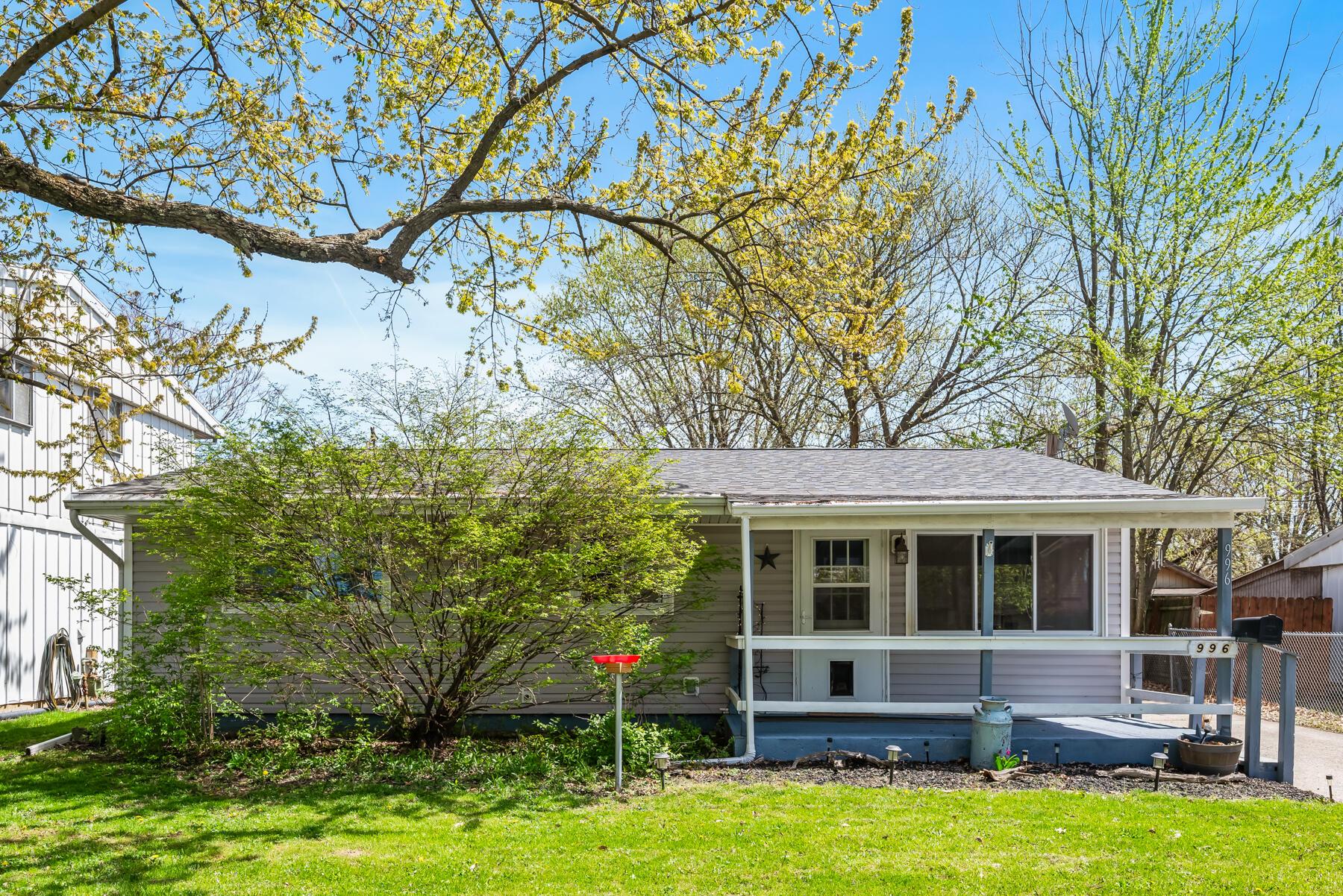 996 Fairwood Avenue Property Photo