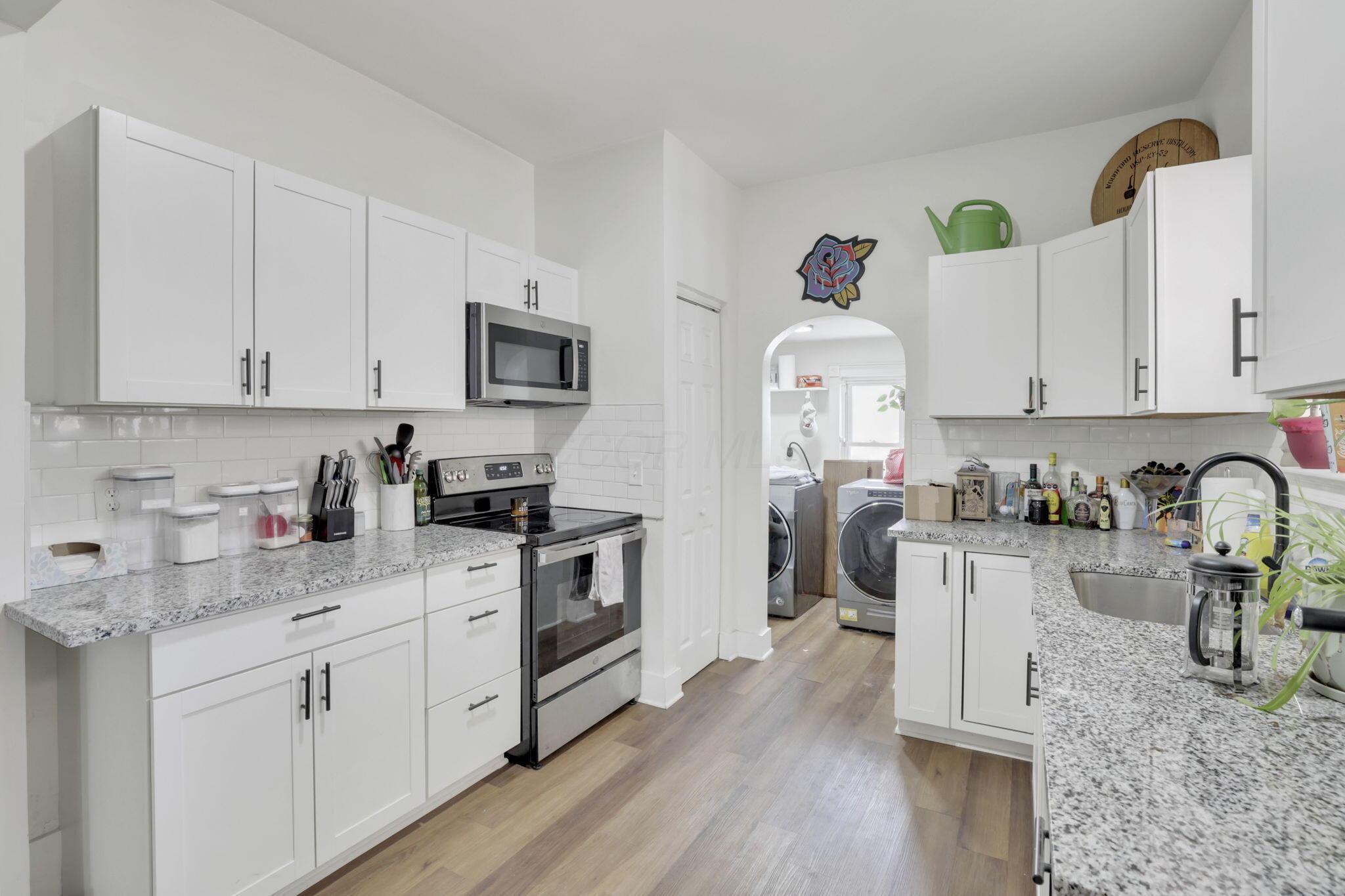 287 E Woodrow Avenue Property Photo 15