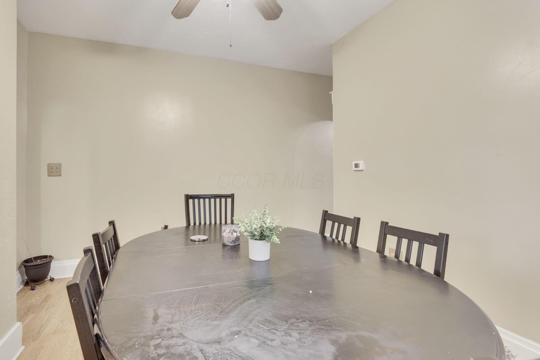 287 E Woodrow Avenue Property Photo 33
