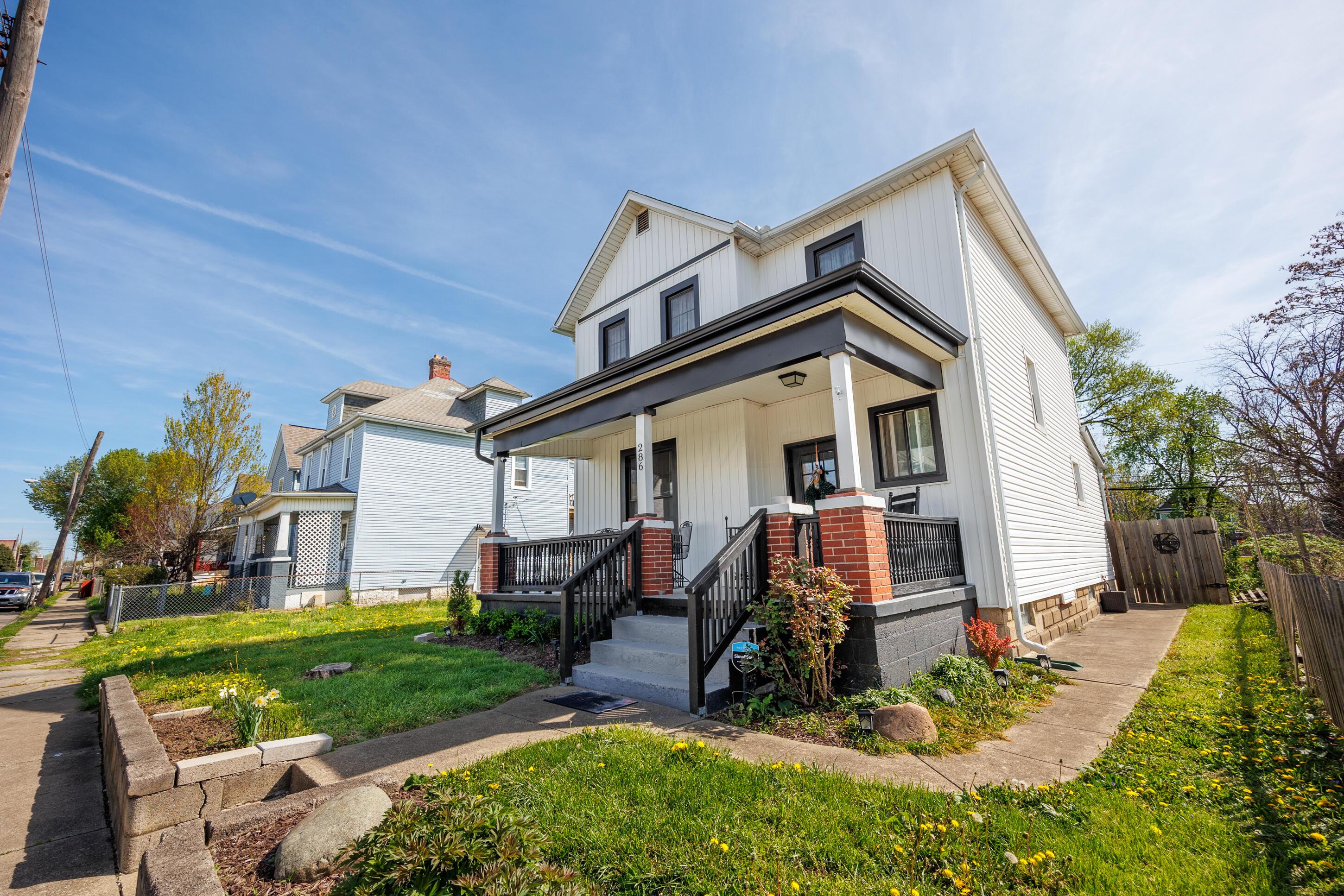 286 Avondale Avenue Property Photo 3