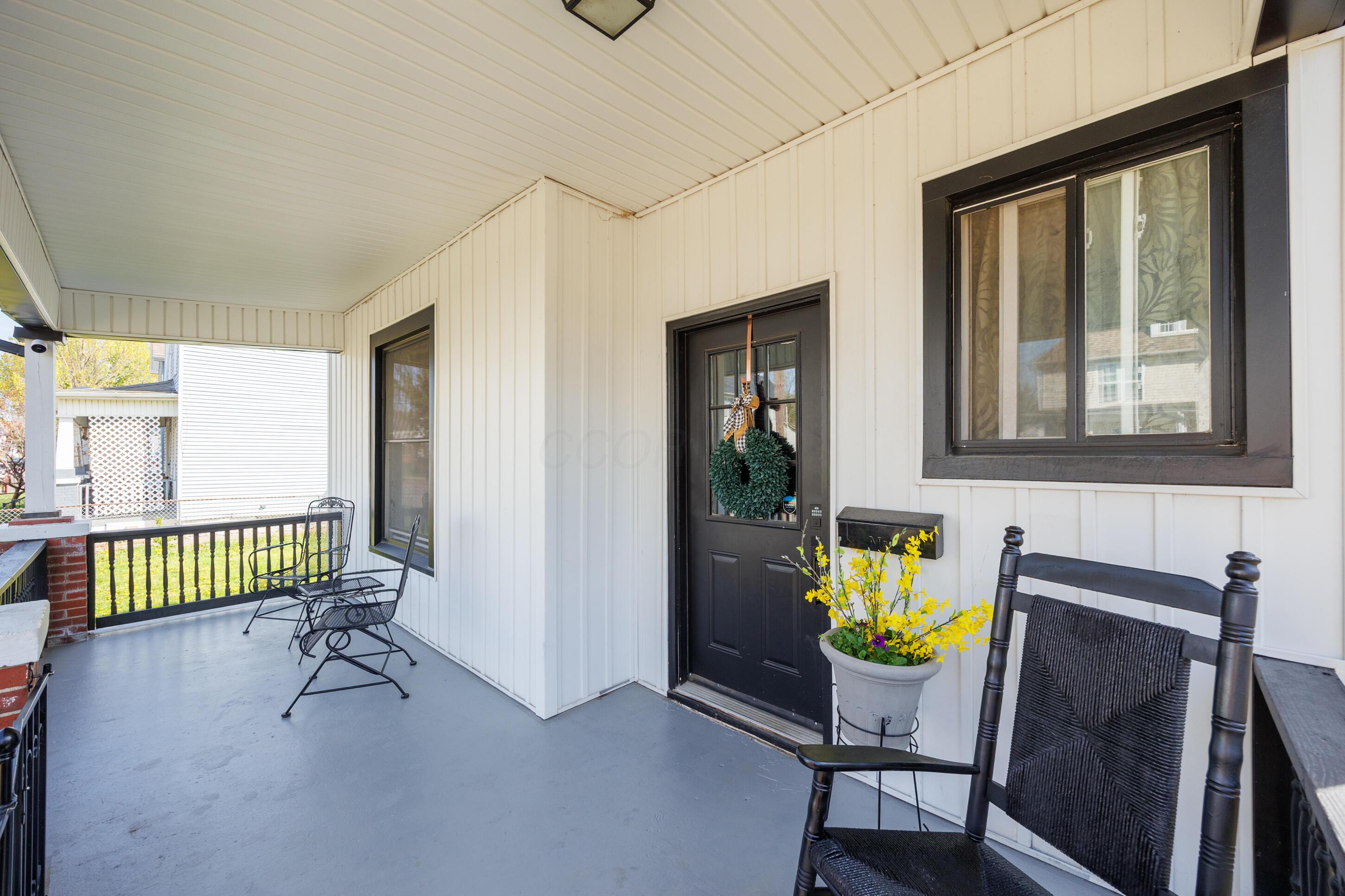 286 Avondale Avenue Property Photo 6