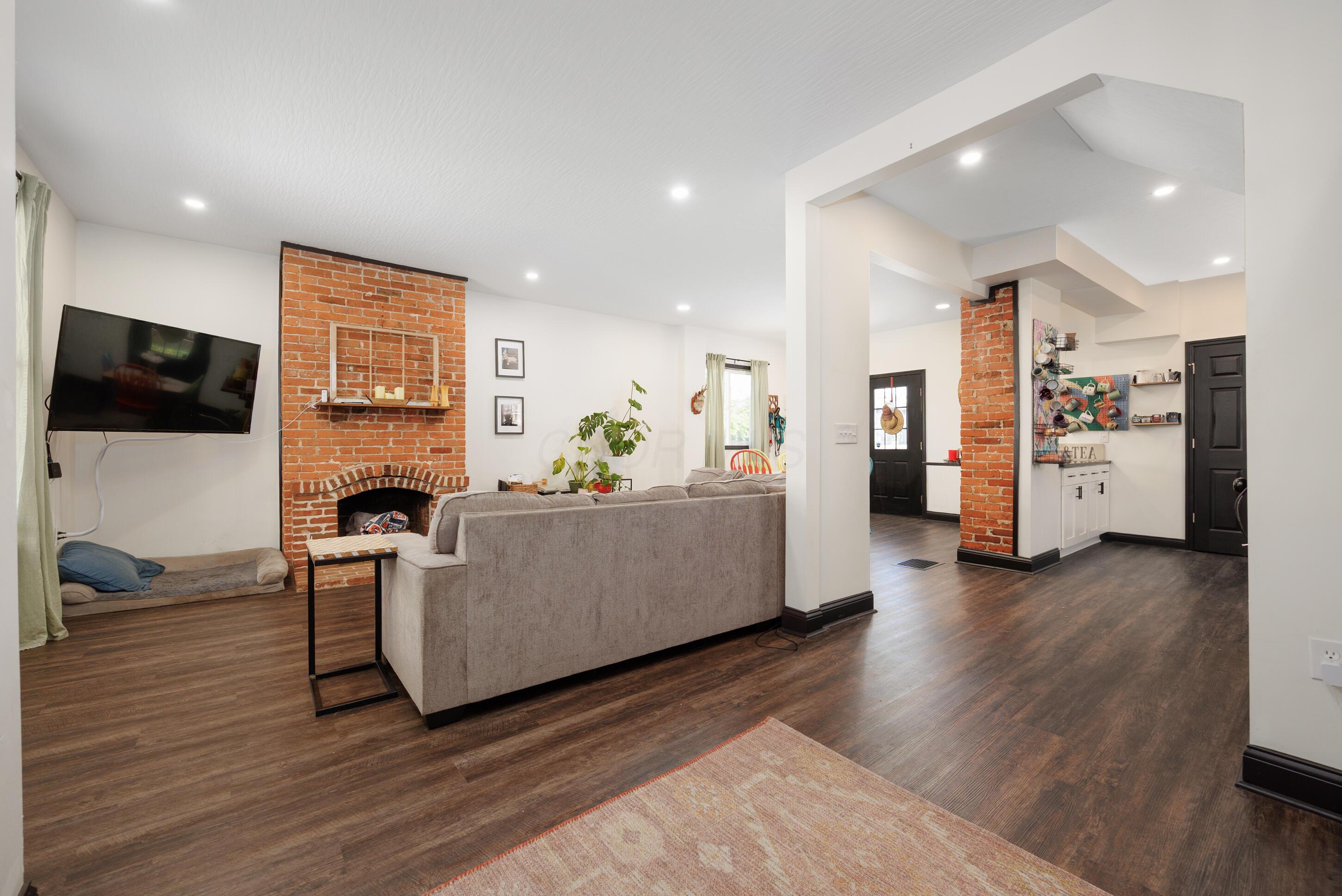 286 Avondale Avenue Property Photo 11