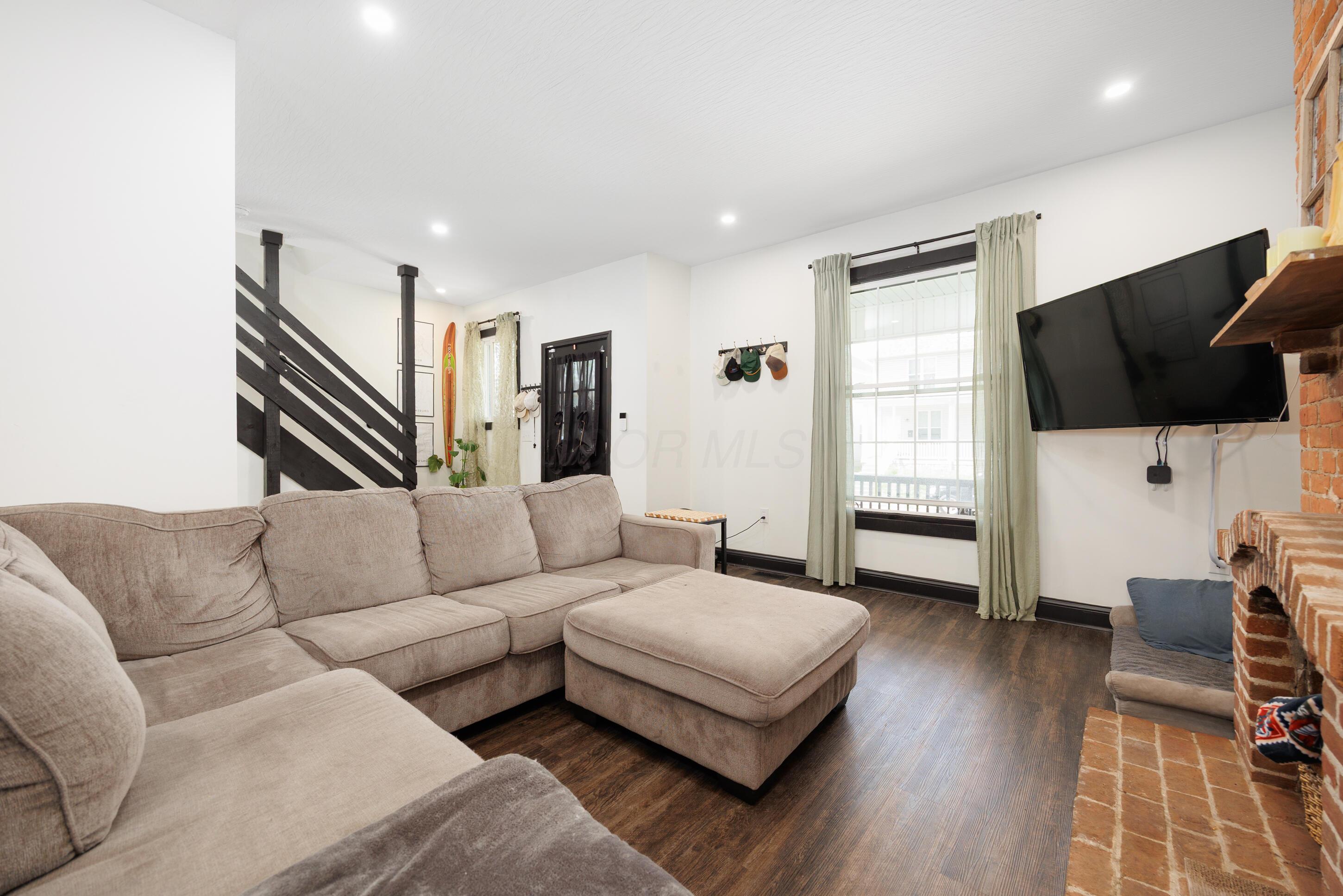 286 Avondale Avenue Property Photo 14