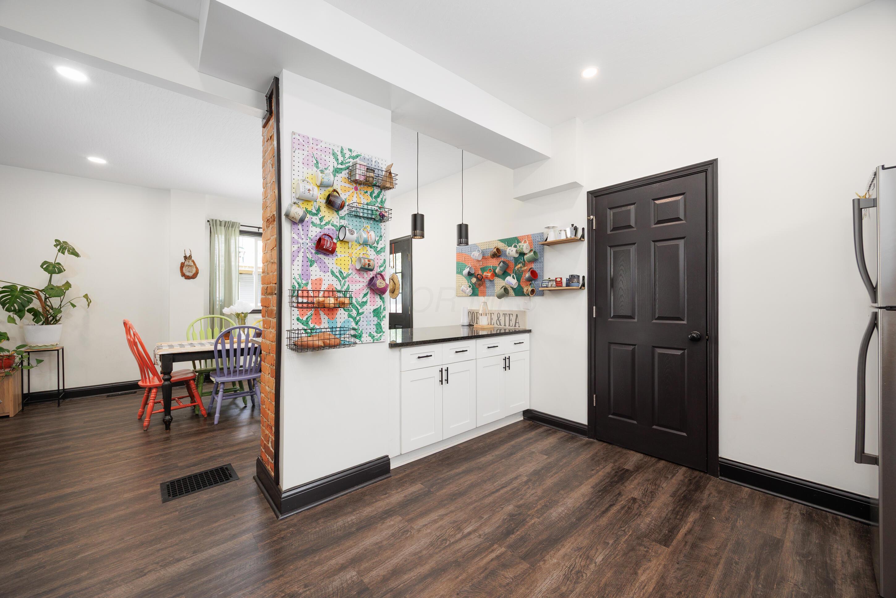 286 Avondale Avenue Property Photo 23