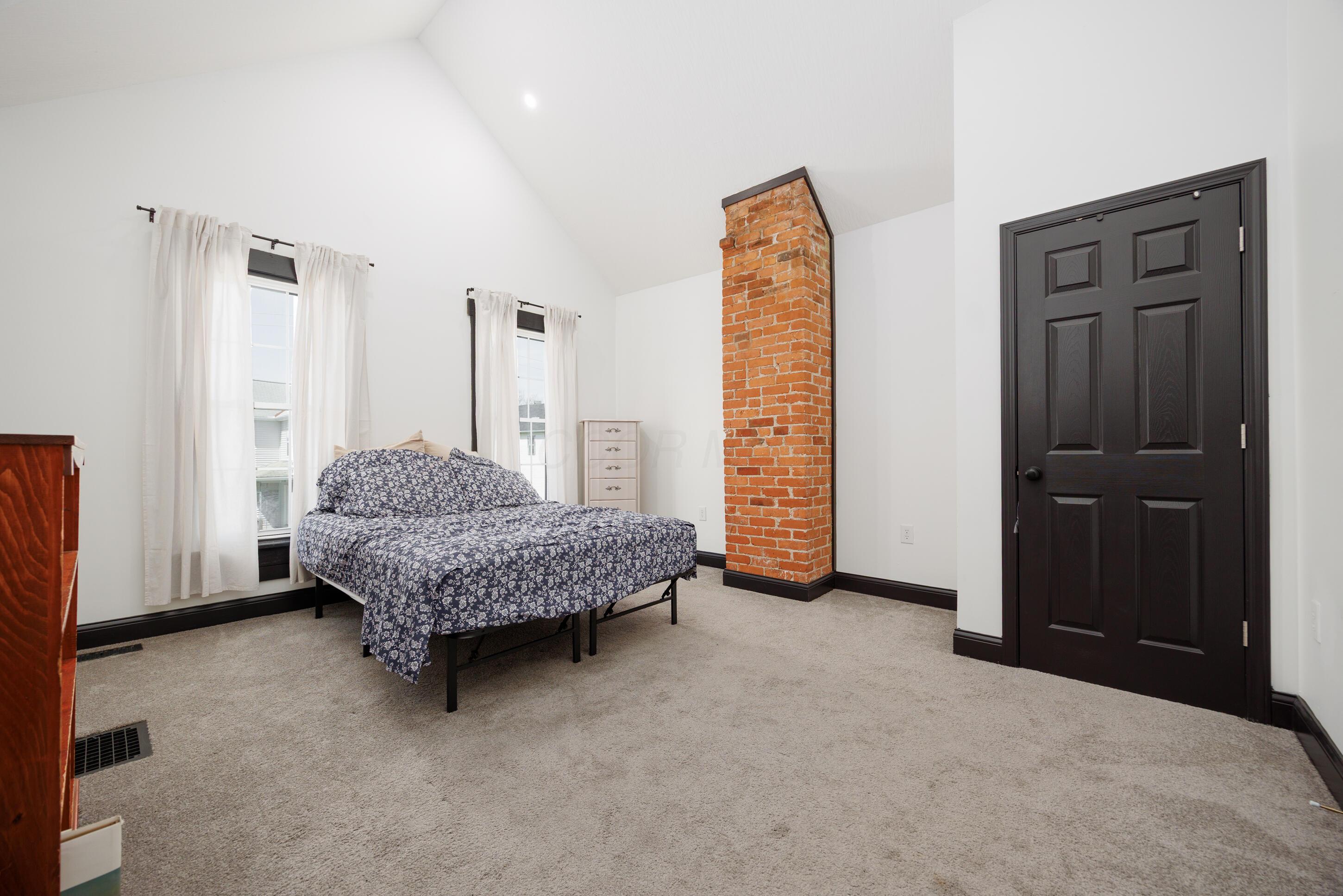 286 Avondale Avenue Property Photo 27