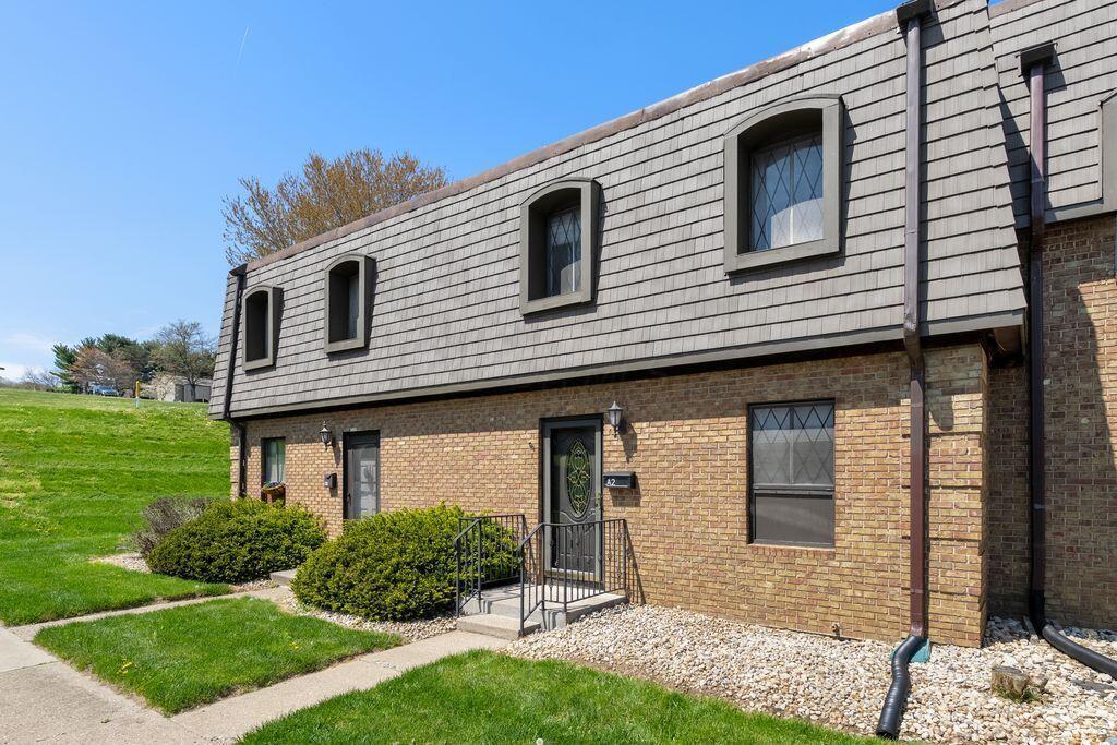 625 Country Club Drive, A2 Property Photo 1