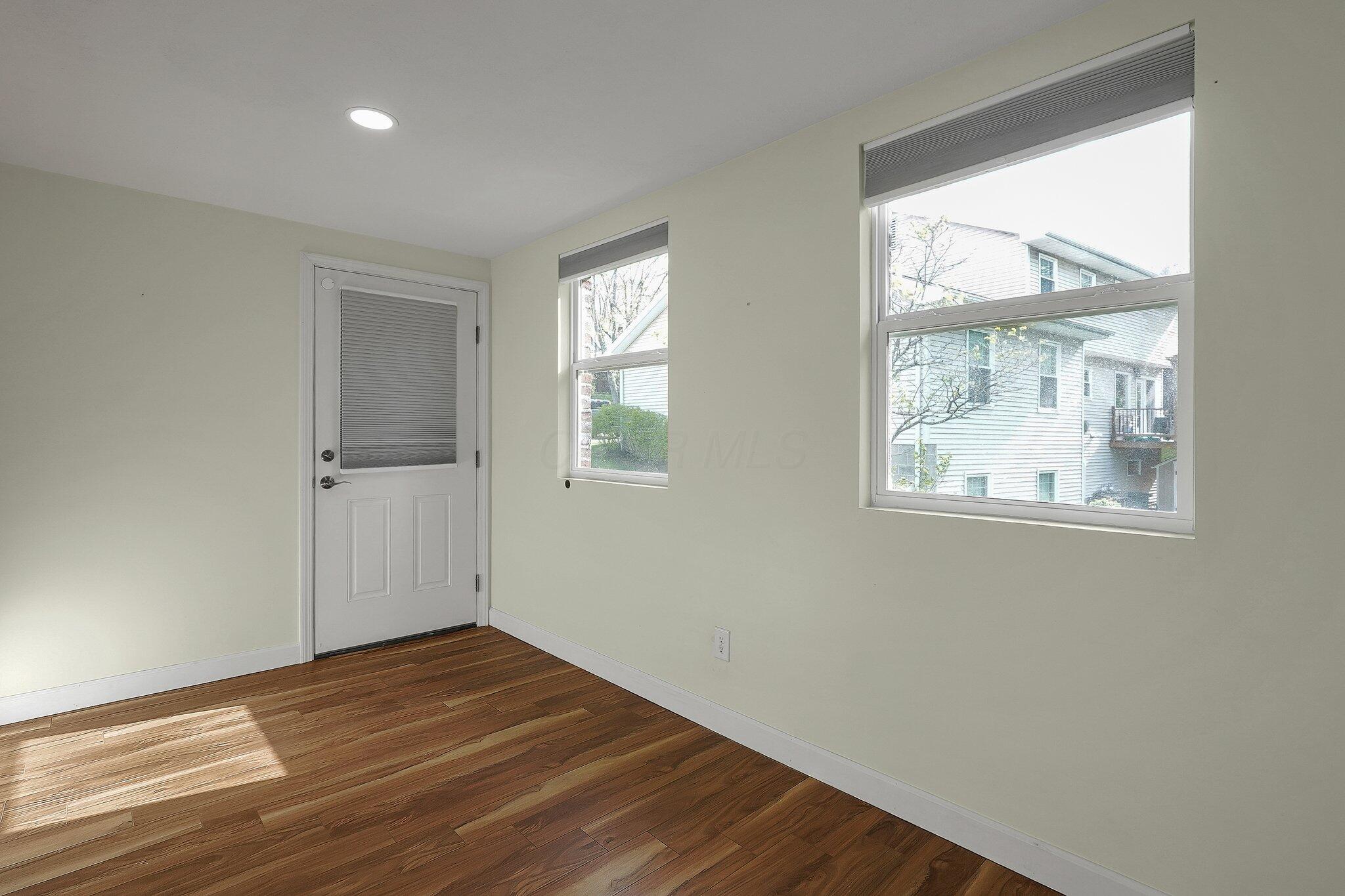 6 Coventry Lane Property Photo 20