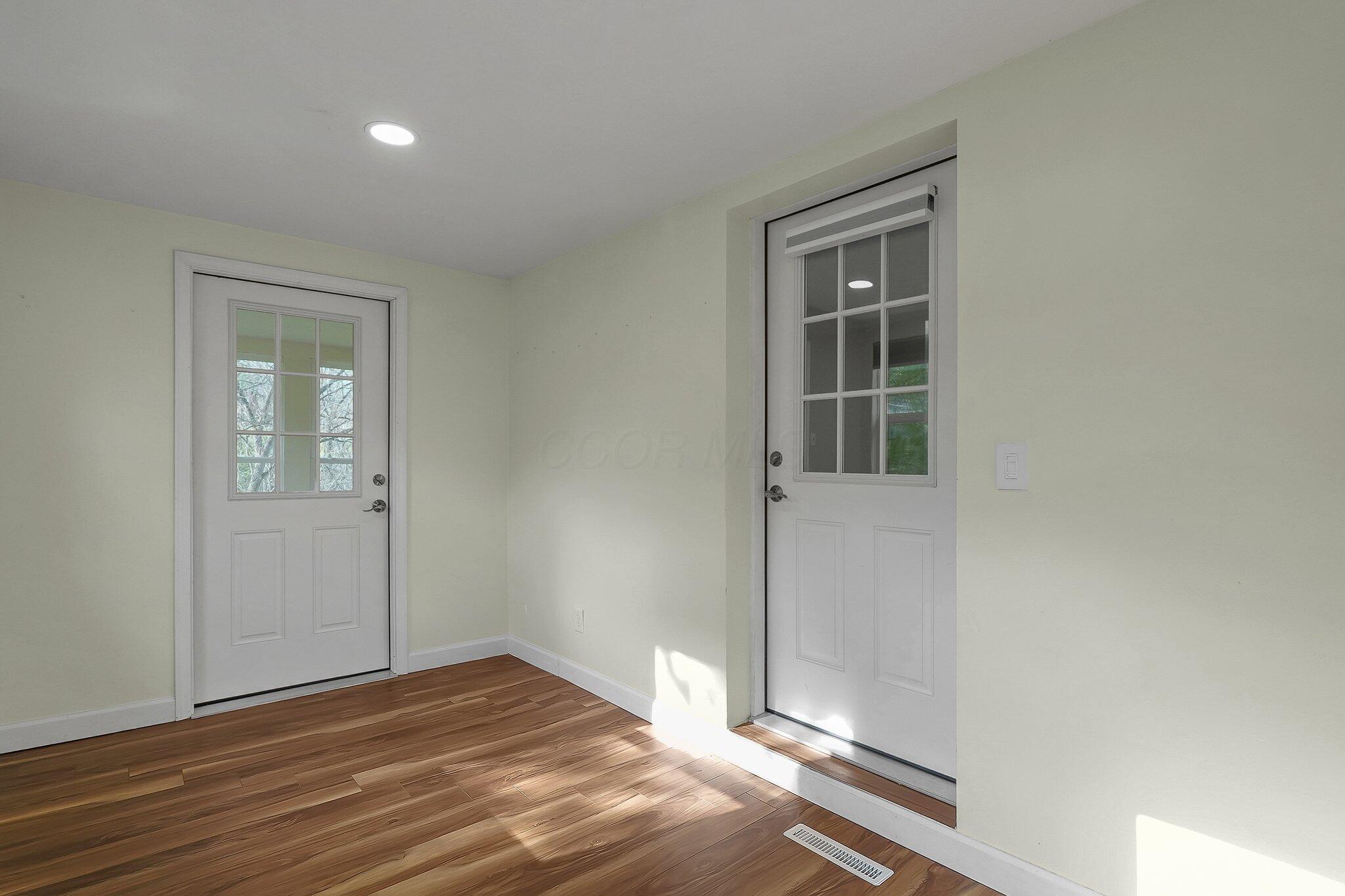 6 Coventry Lane Property Photo 21