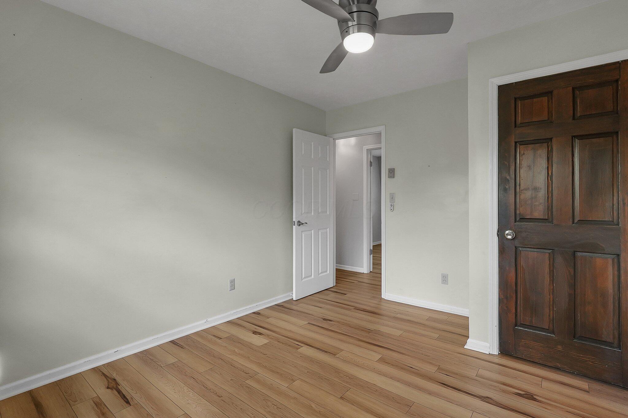 6 Coventry Lane Property Photo 24