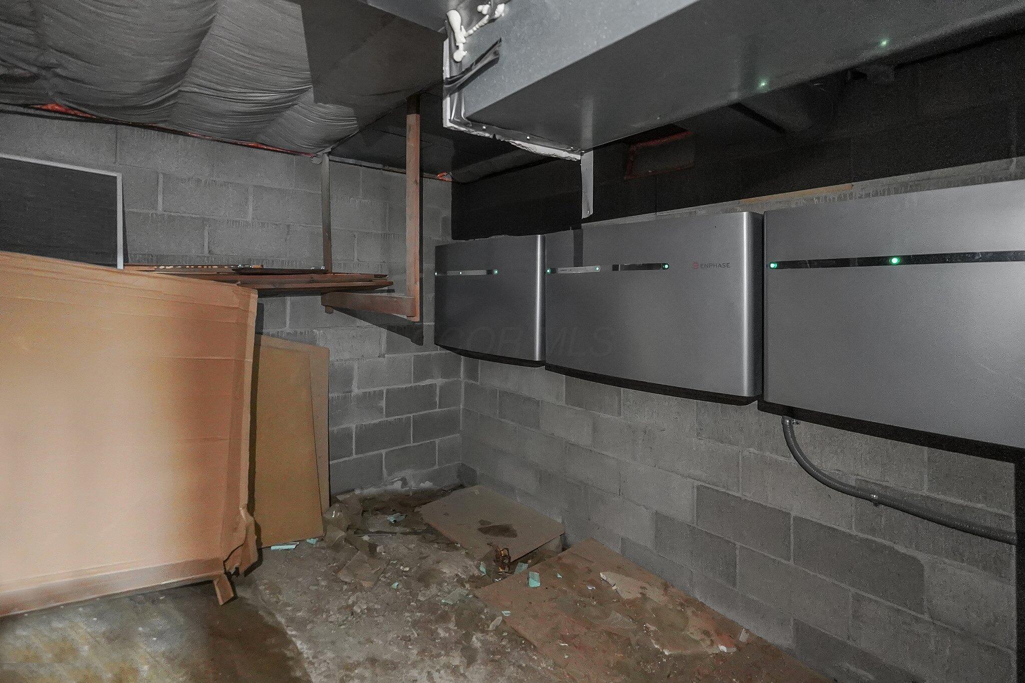 6 Coventry Lane Property Photo 43