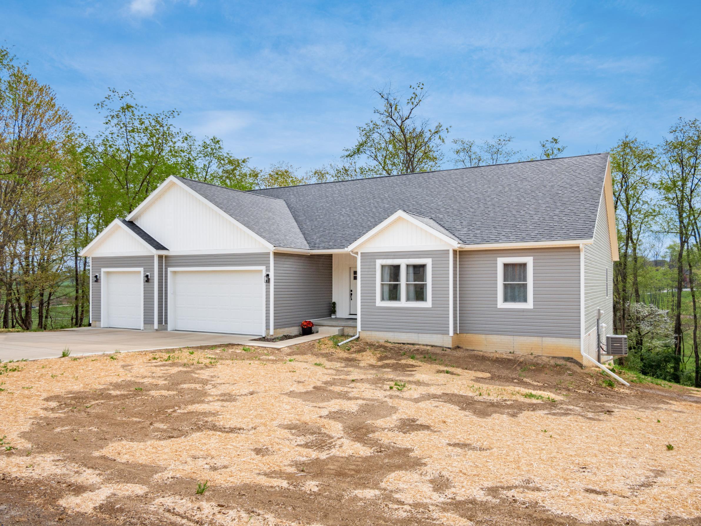 3010 Corbin Drive Property Photo